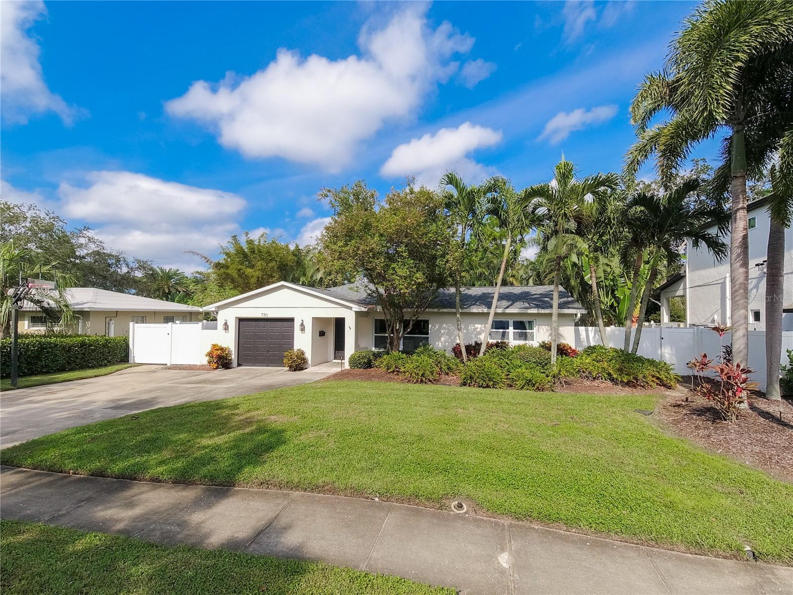 731 NE ALDA WAY NE