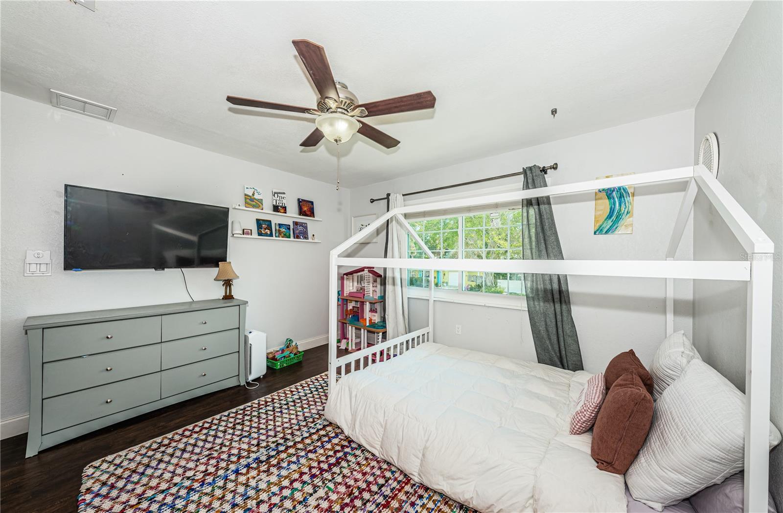 1775 MARYLAND AVE NE