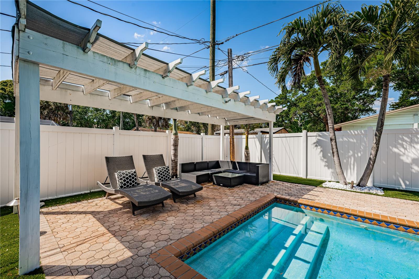 1775 MARYLAND AVE NE