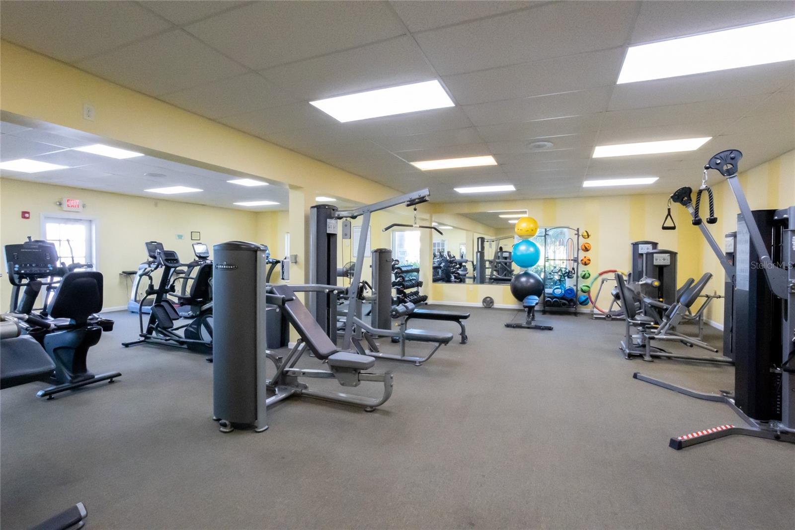 5020 BRITTANY DR S #313