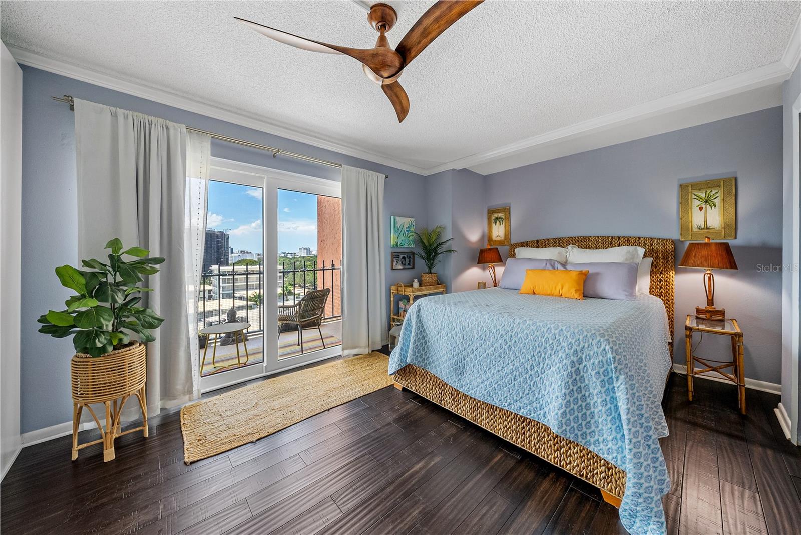 1120 NORTH SHORE DR NE #1005