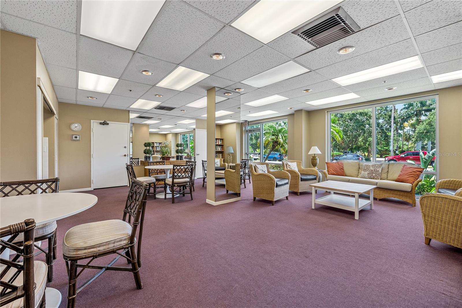 1120 NORTH SHORE DR NE #1005