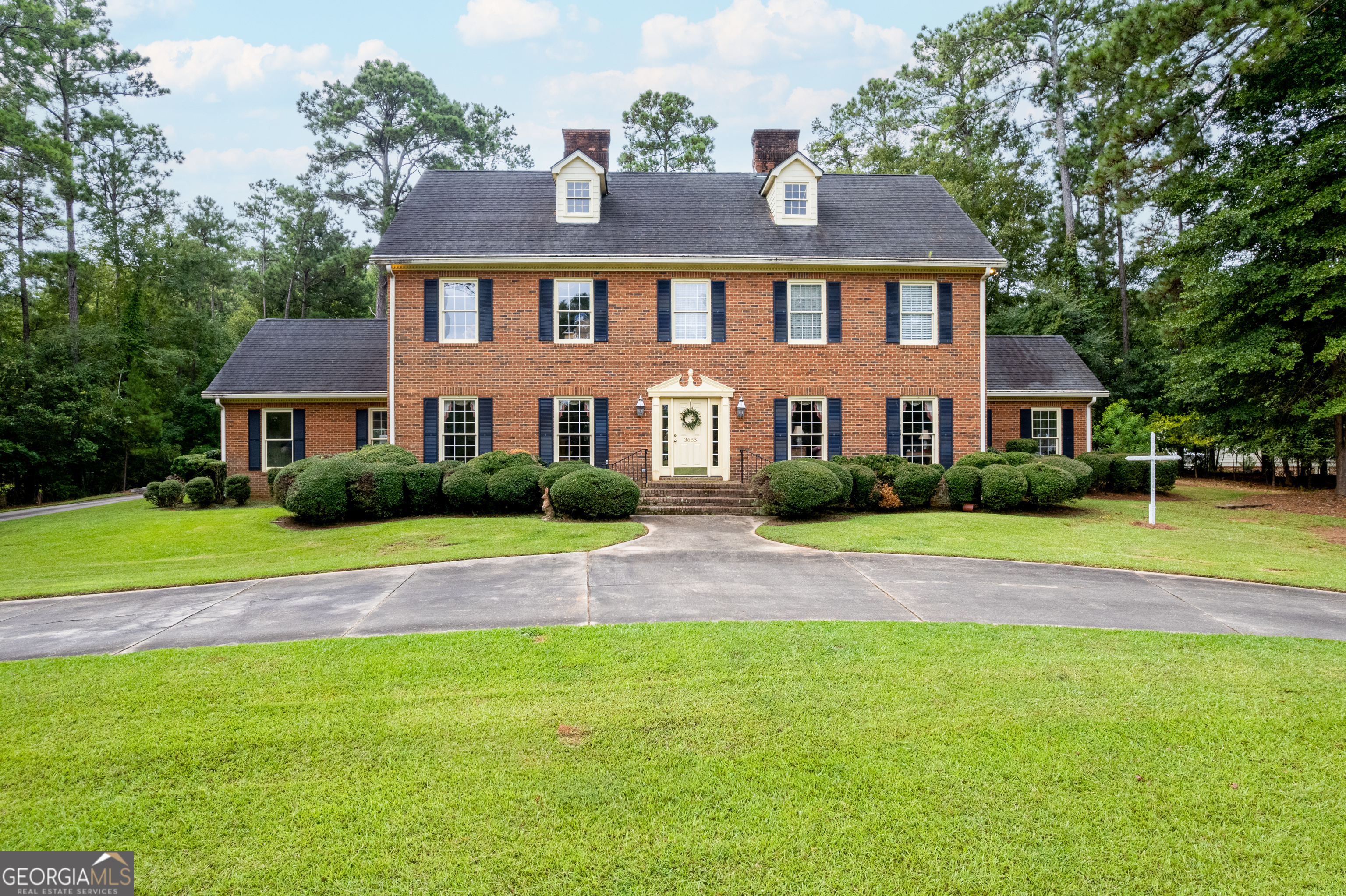 3683 Sussex Court