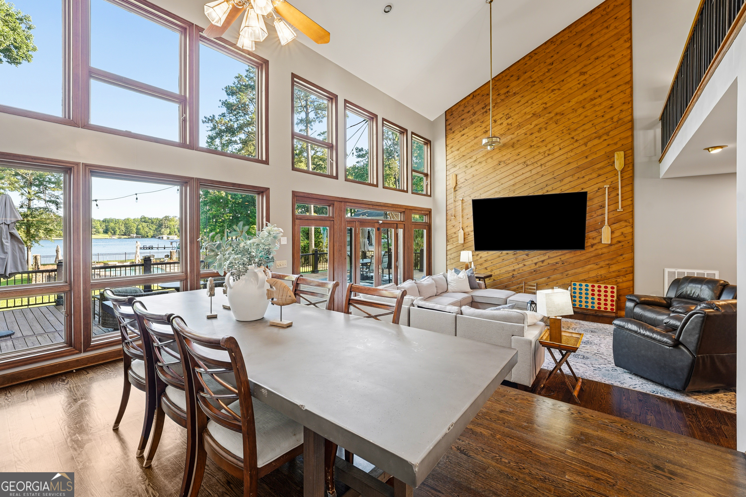 183 Lakecrest Drive