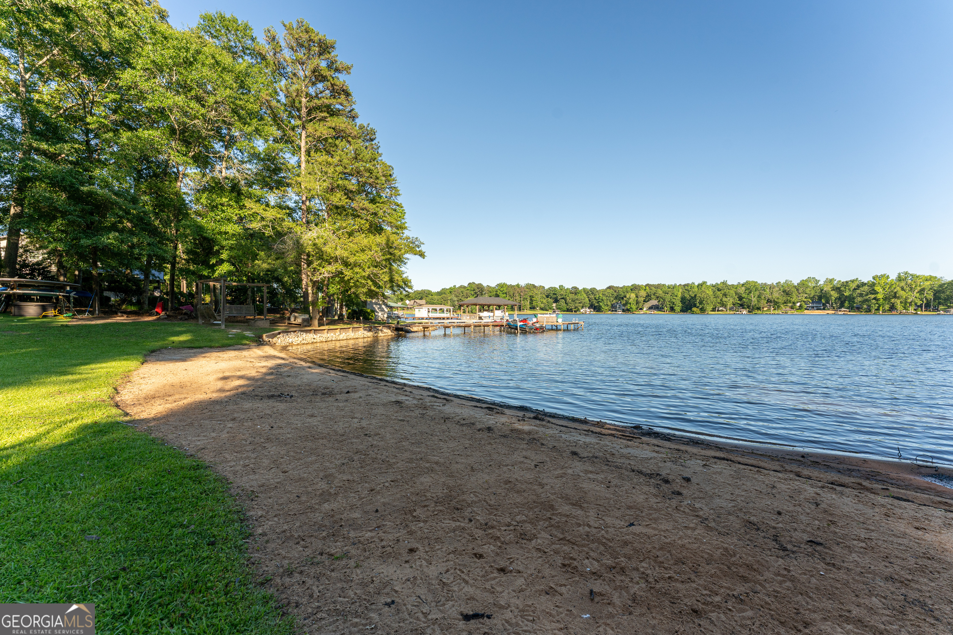 183 Lakecrest Drive