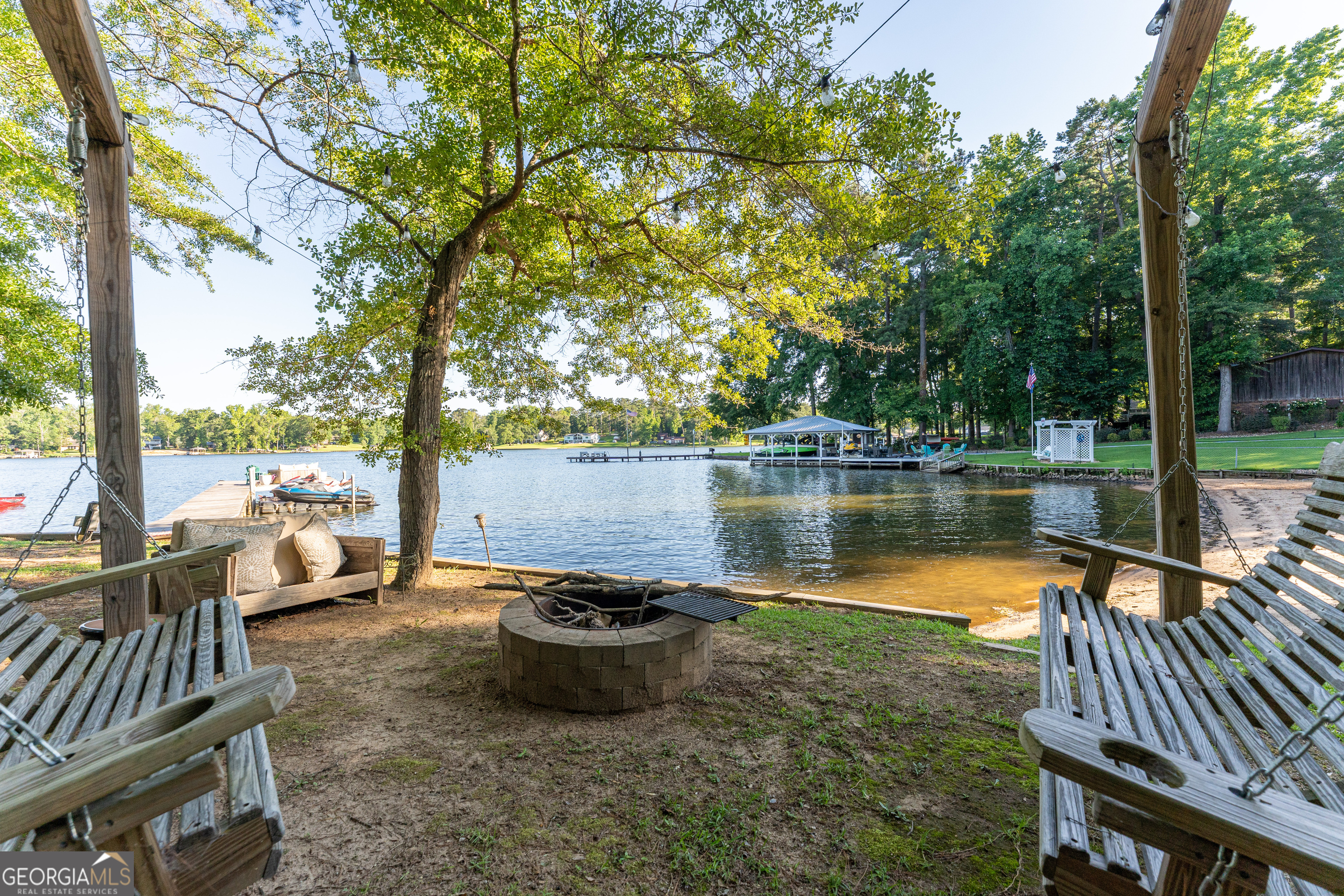 183 Lakecrest Drive