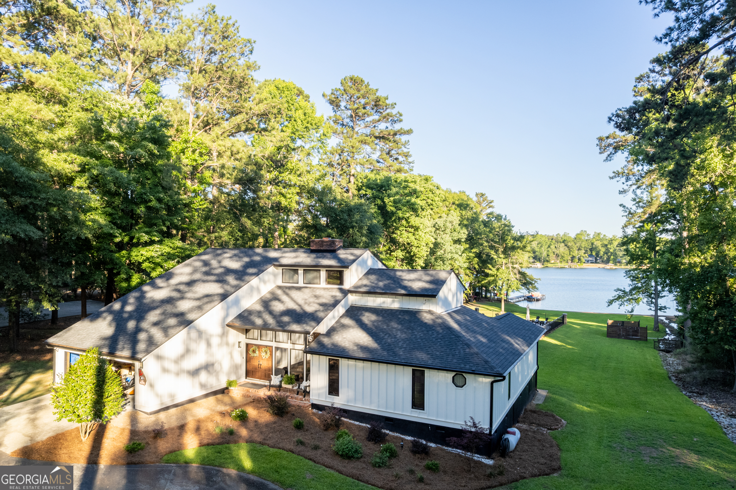 183 Lakecrest Drive