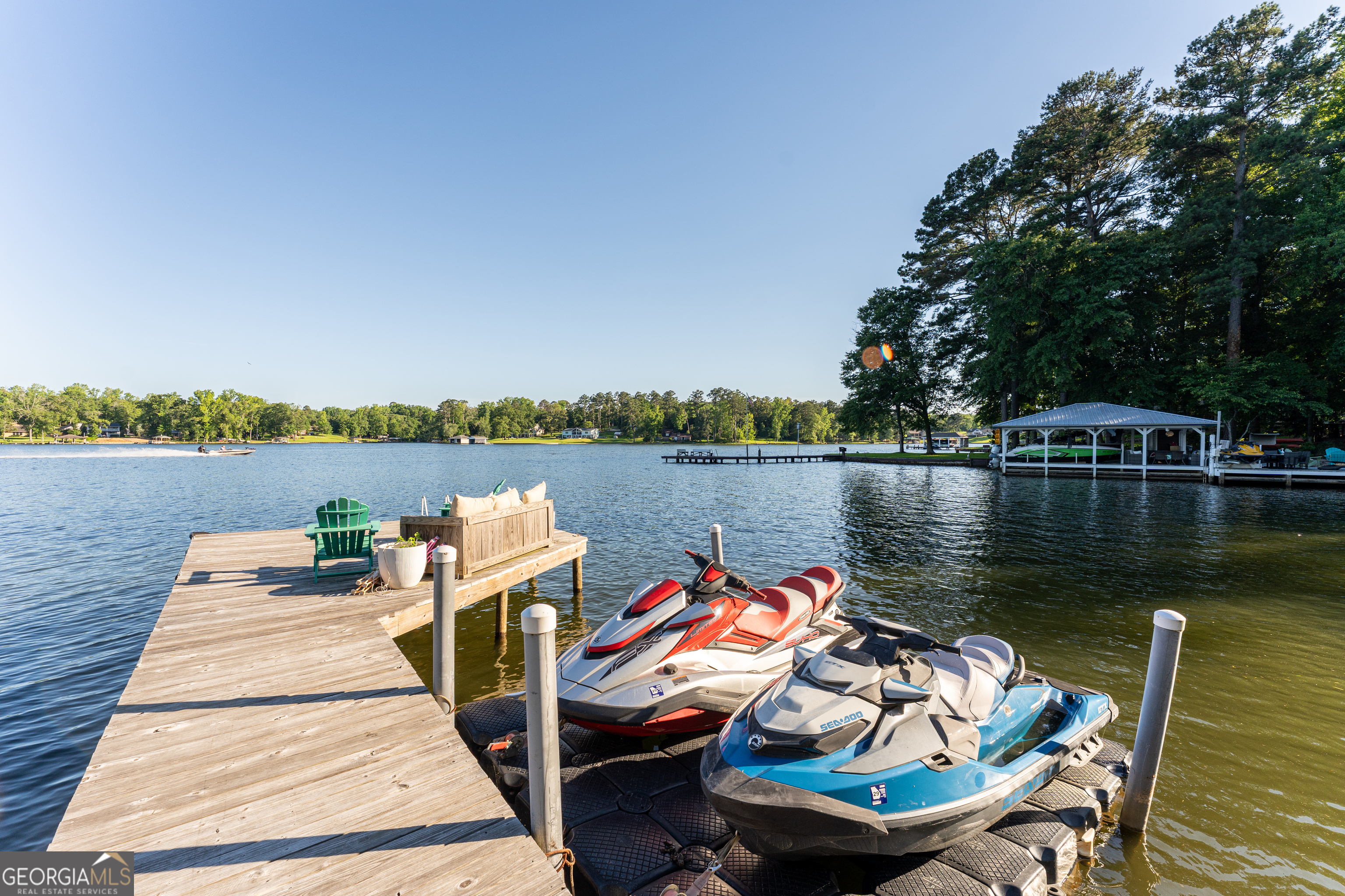 183 Lakecrest Drive