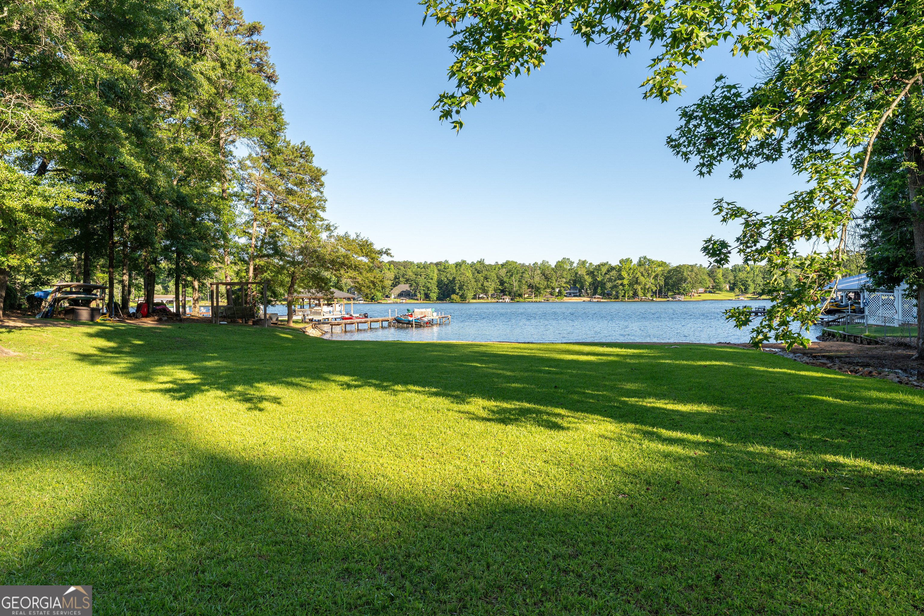 183 Lakecrest Drive