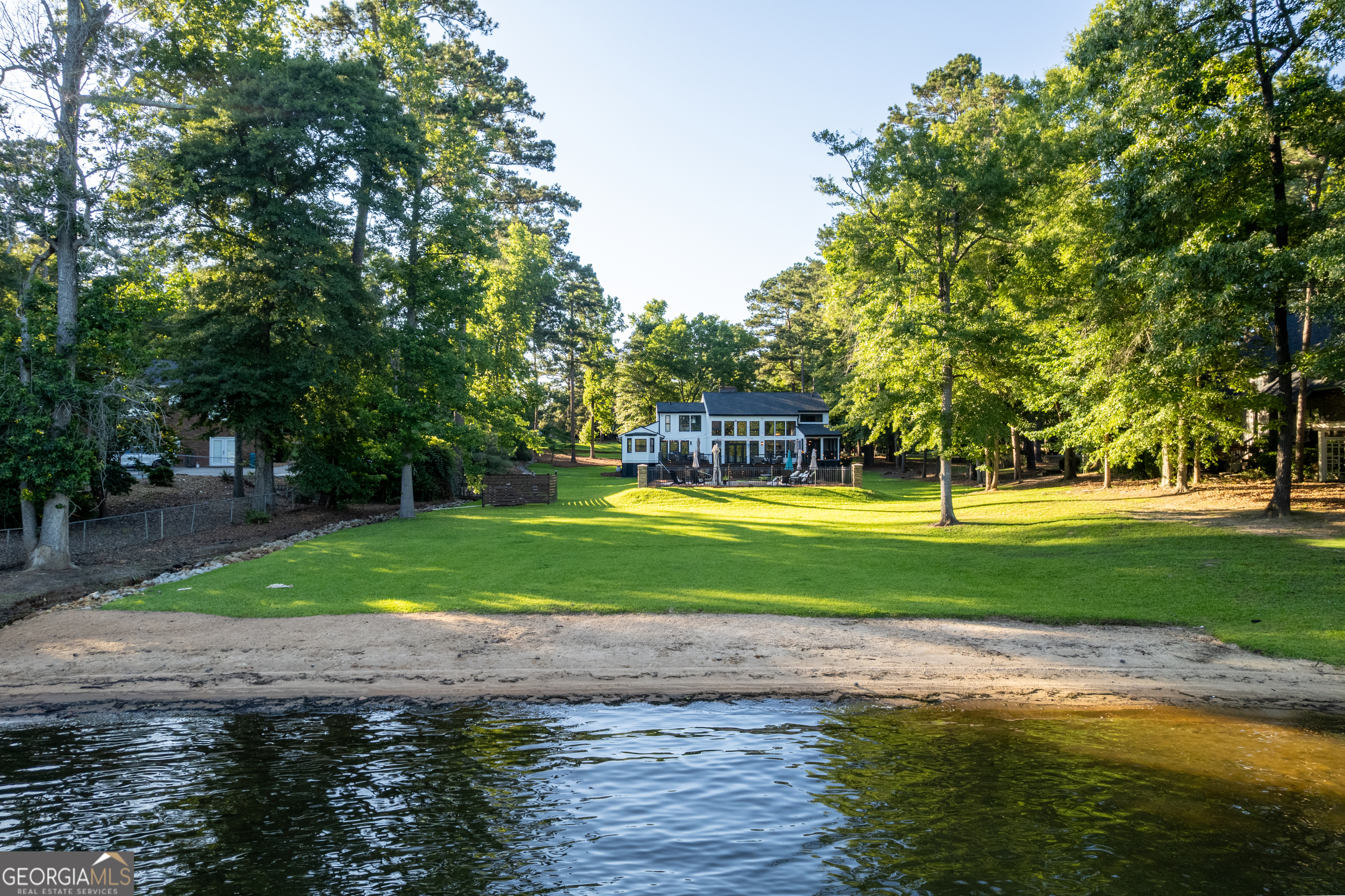 183 Lakecrest Drive