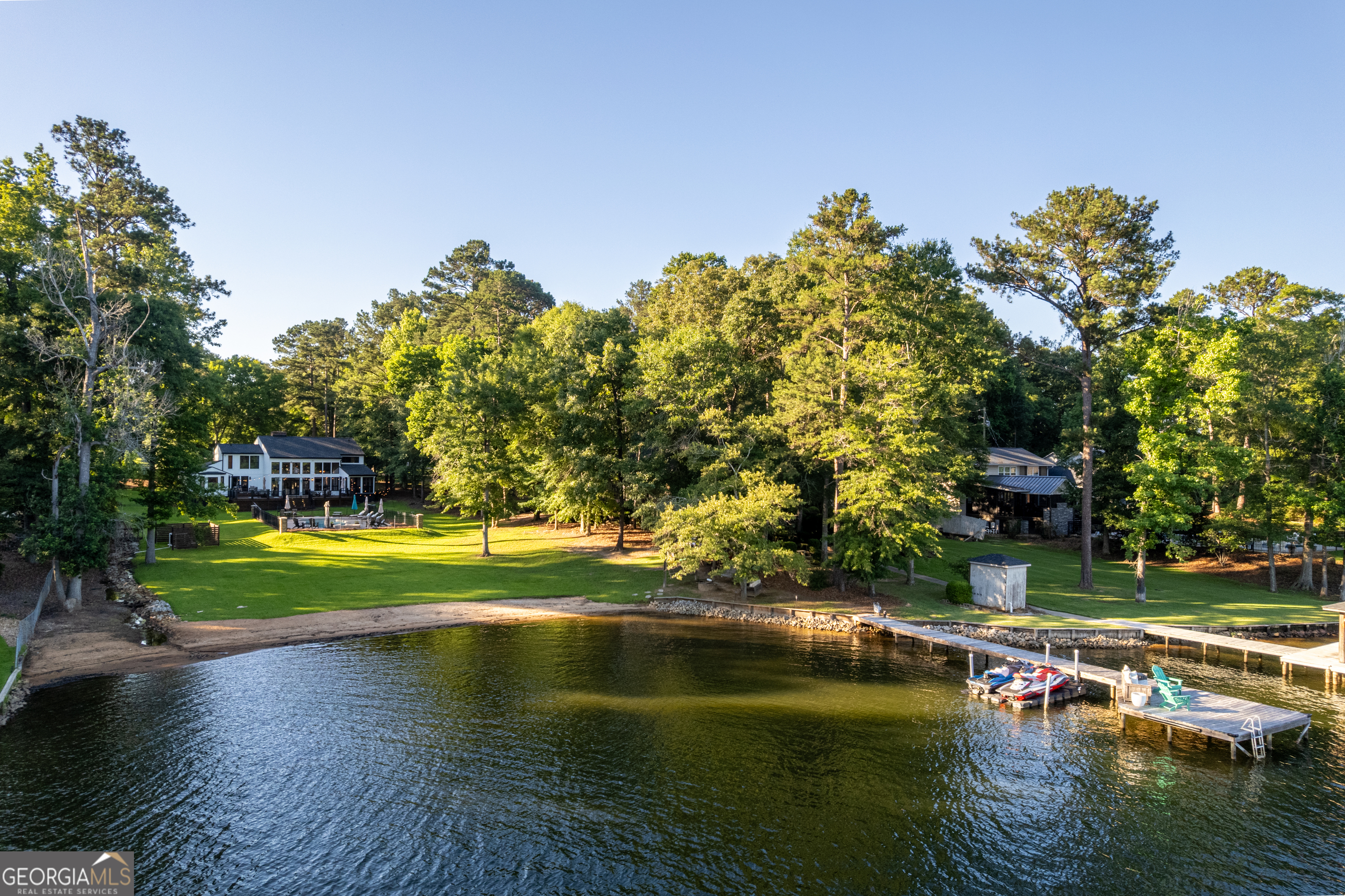 183 Lakecrest Drive