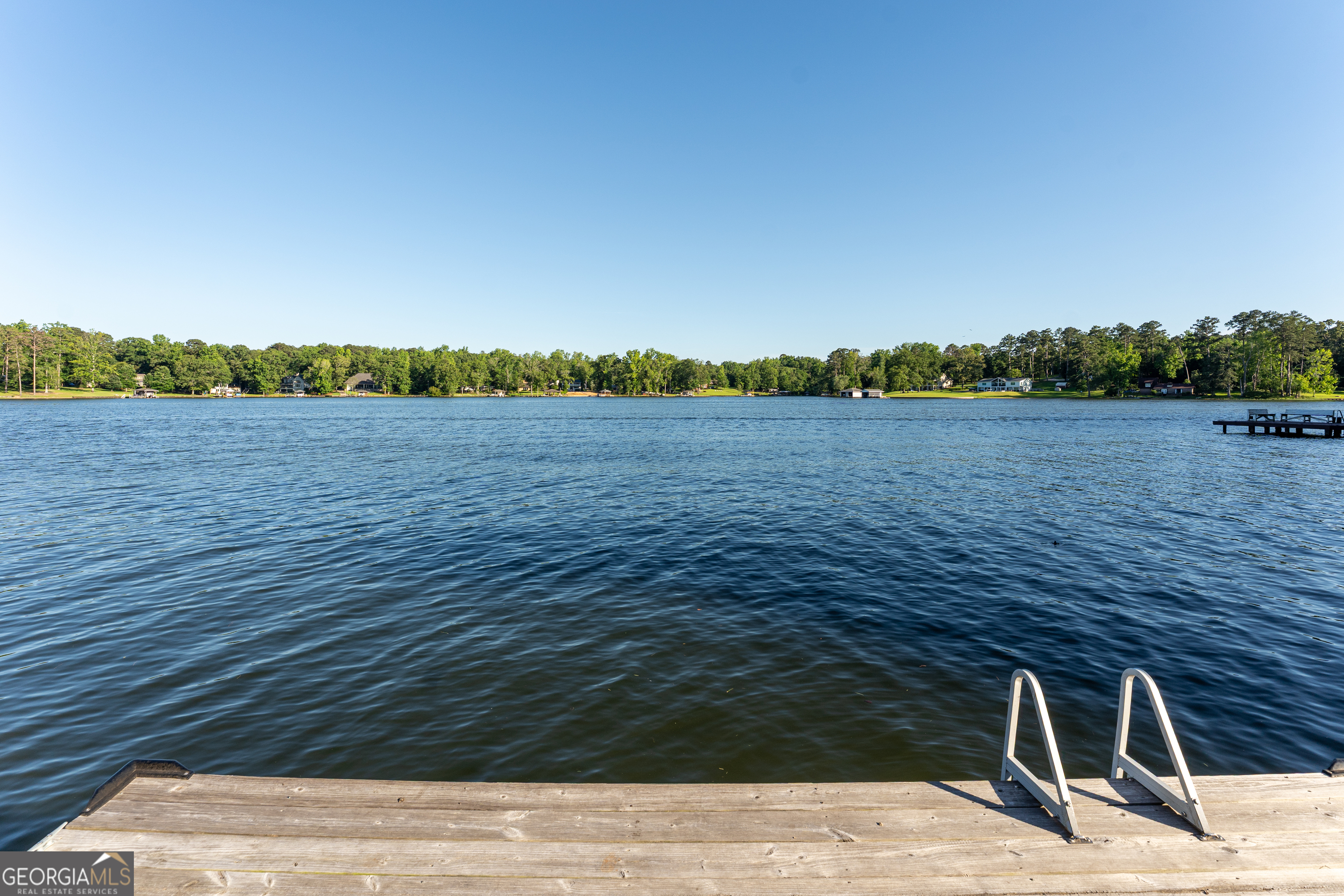 183 Lakecrest Drive