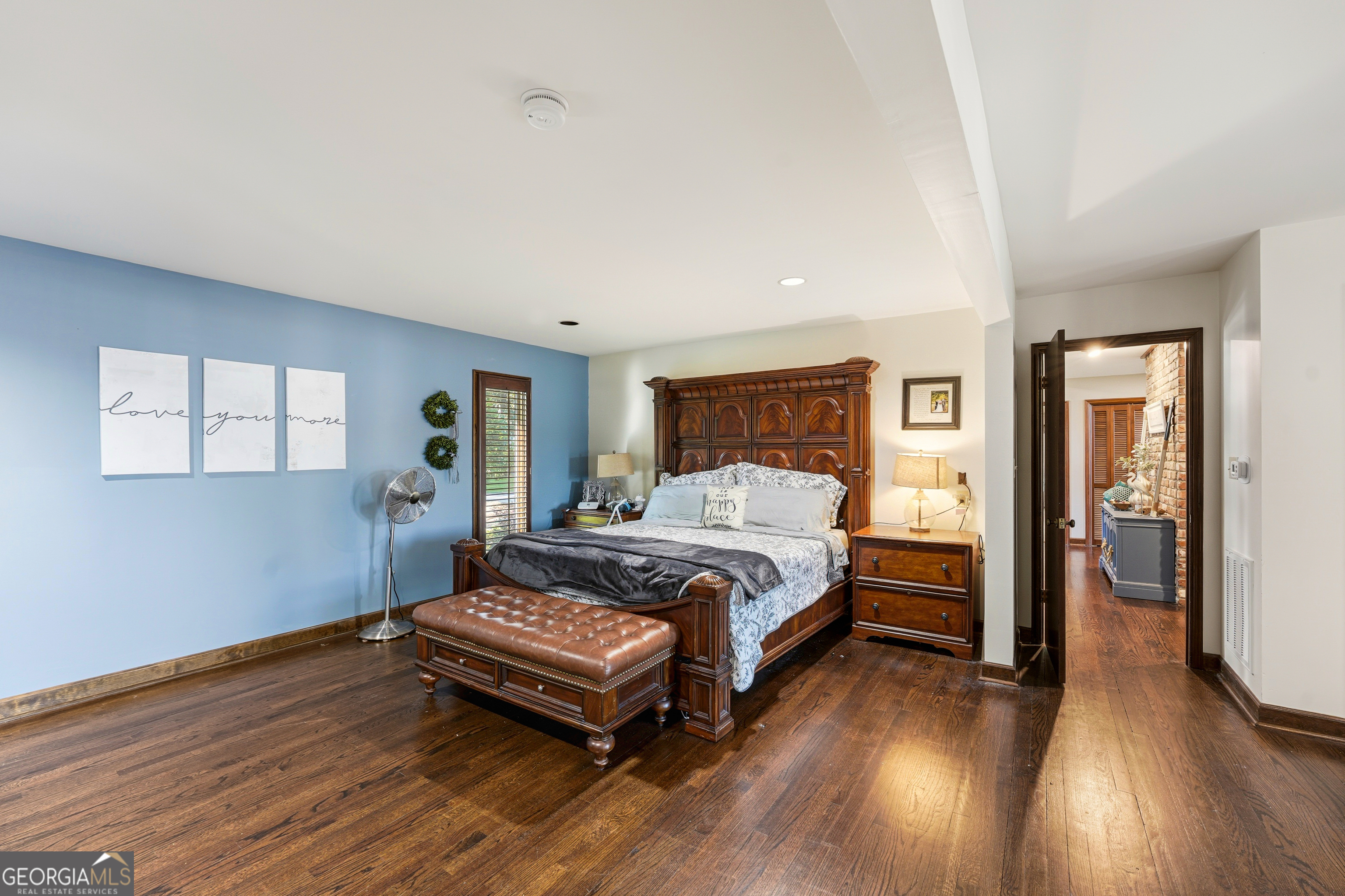 183 Lakecrest Drive