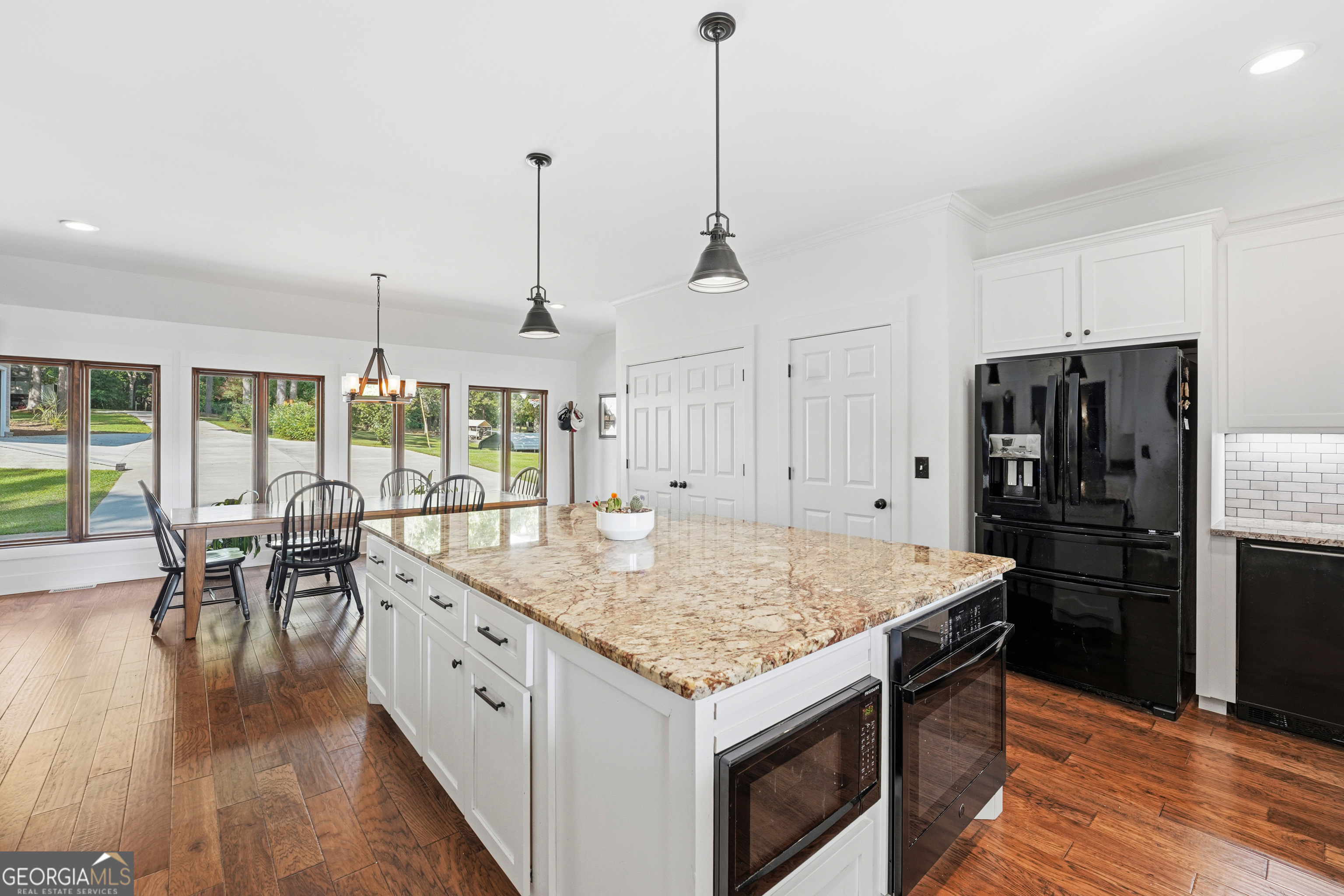139 Admiralty Way