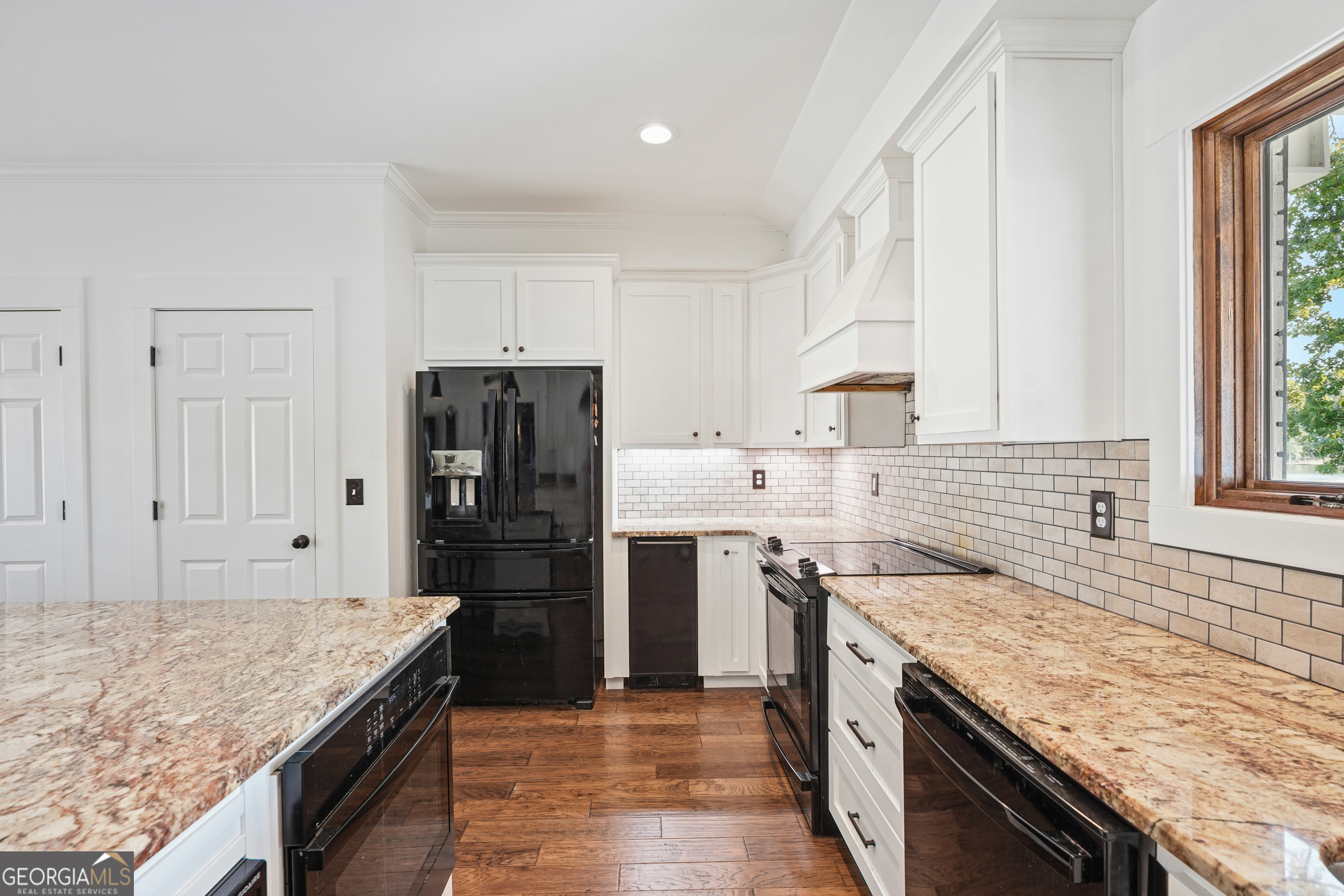 139 Admiralty Way