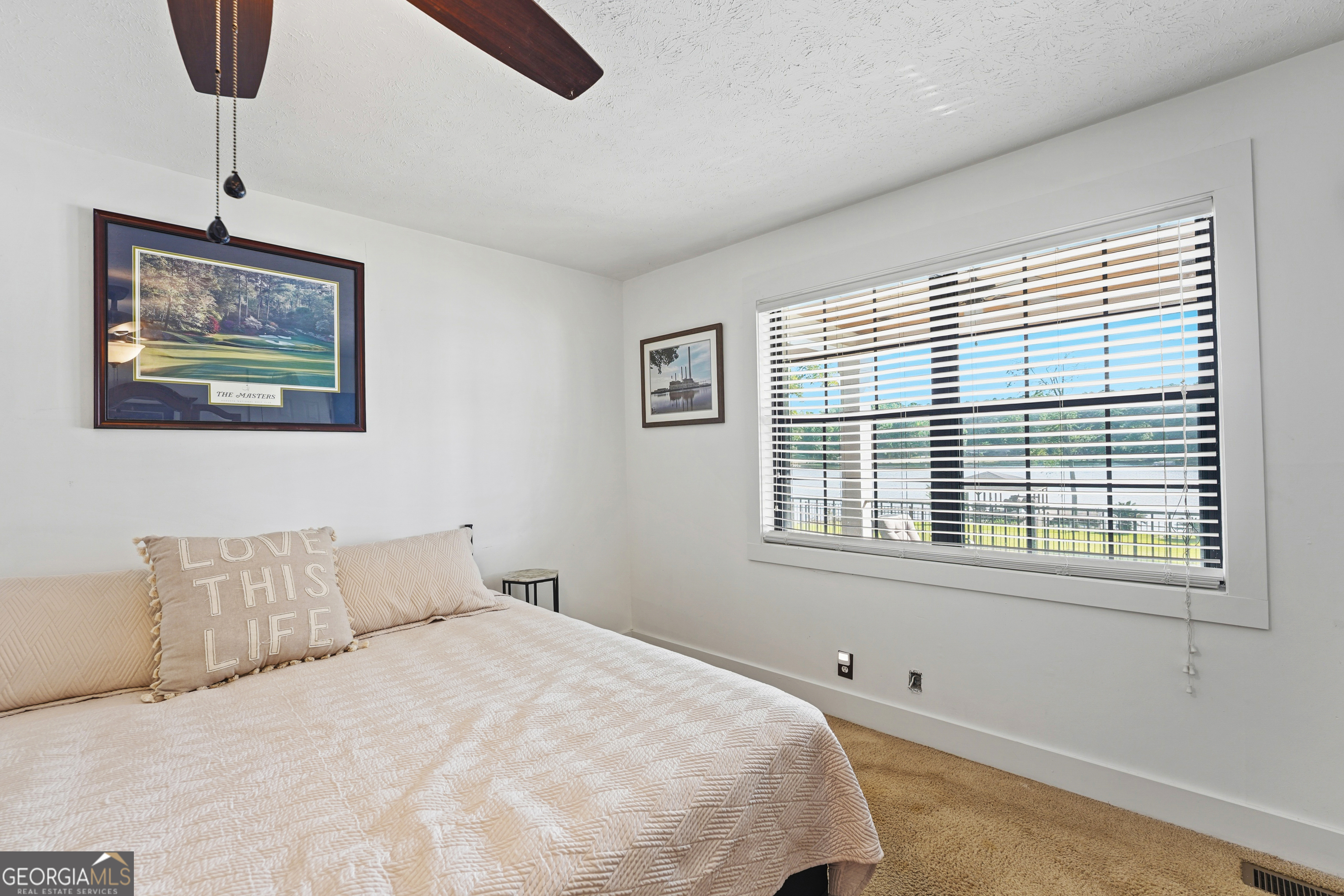 139 Admiralty Way