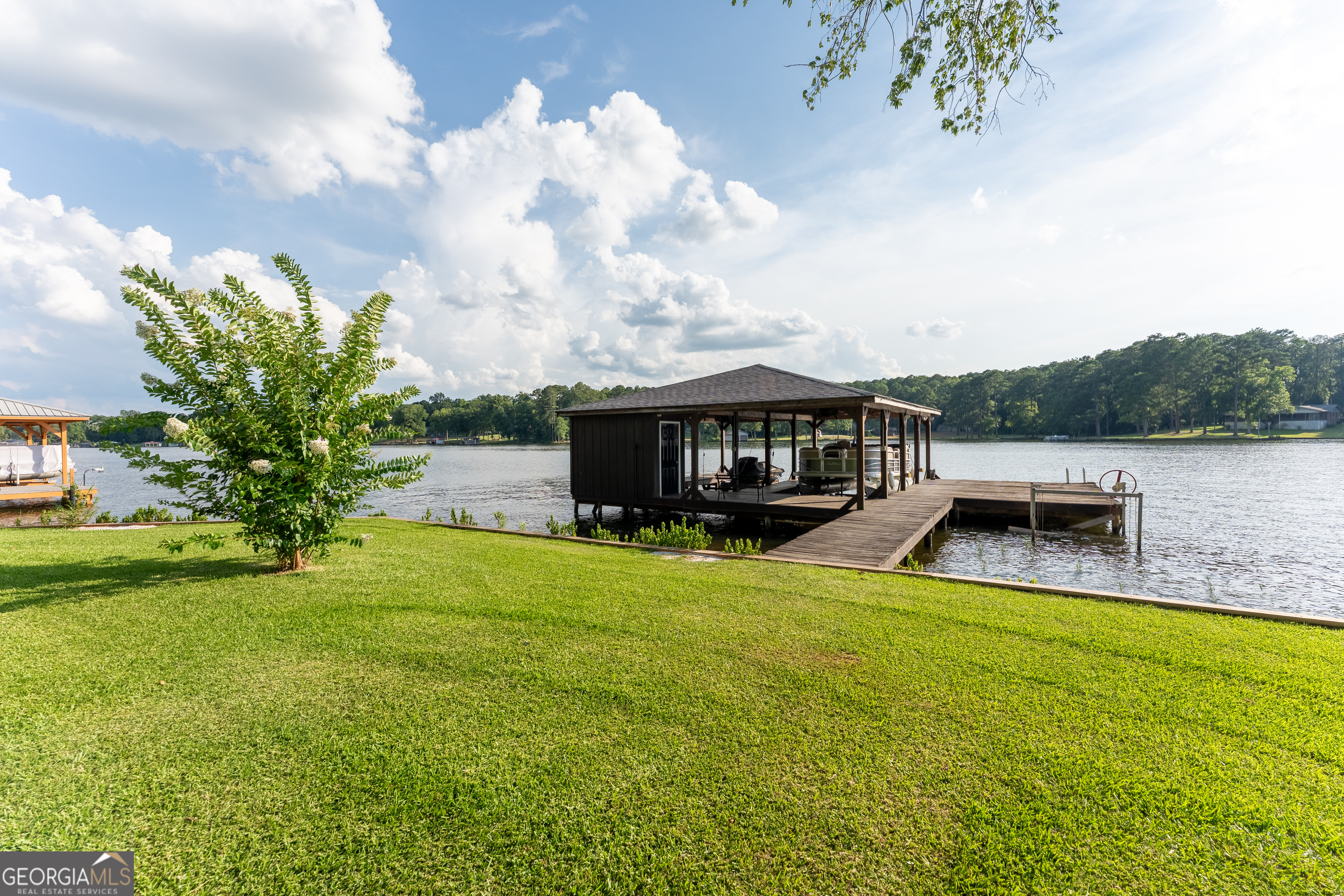 139 Admiralty Way