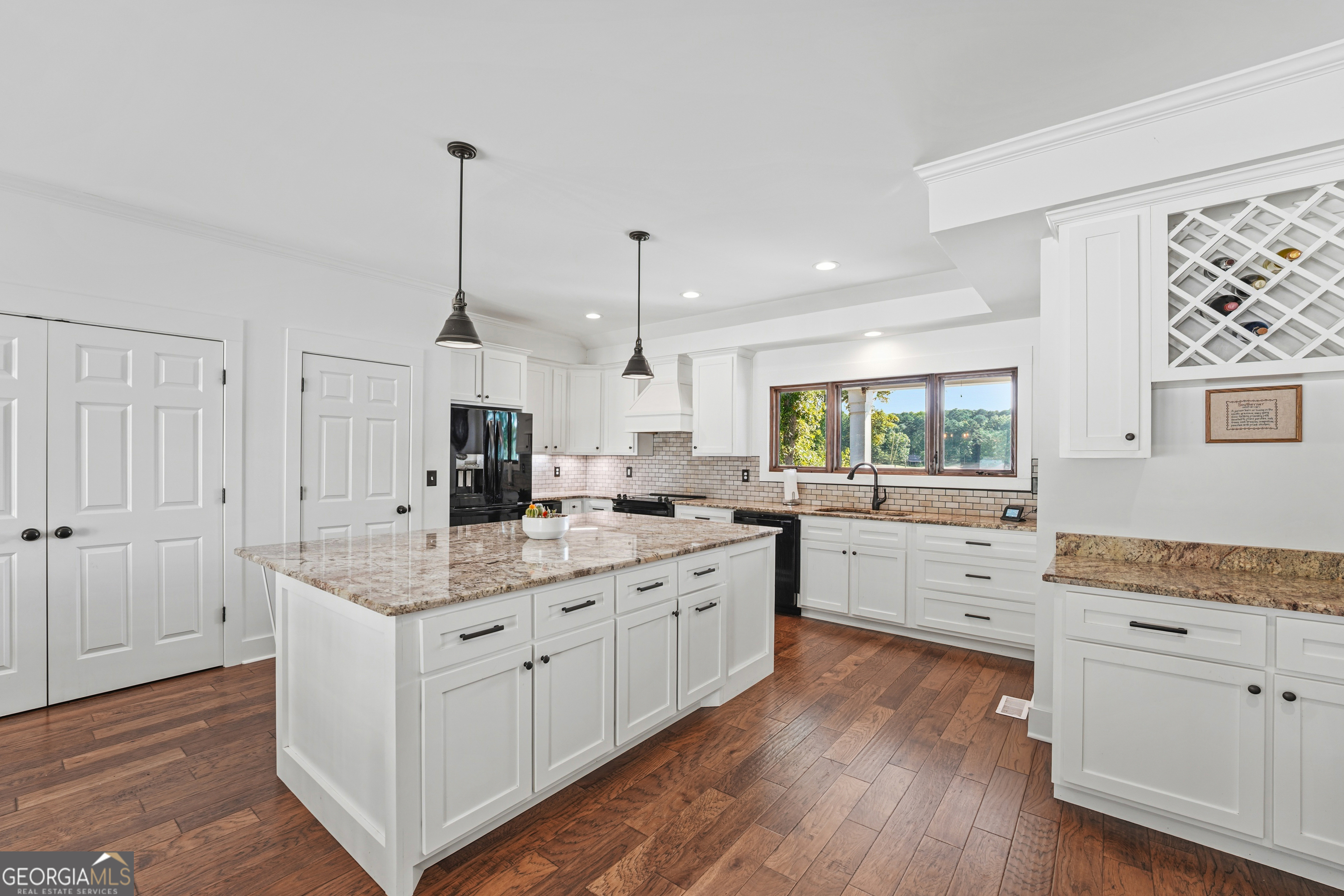 139 Admiralty Way