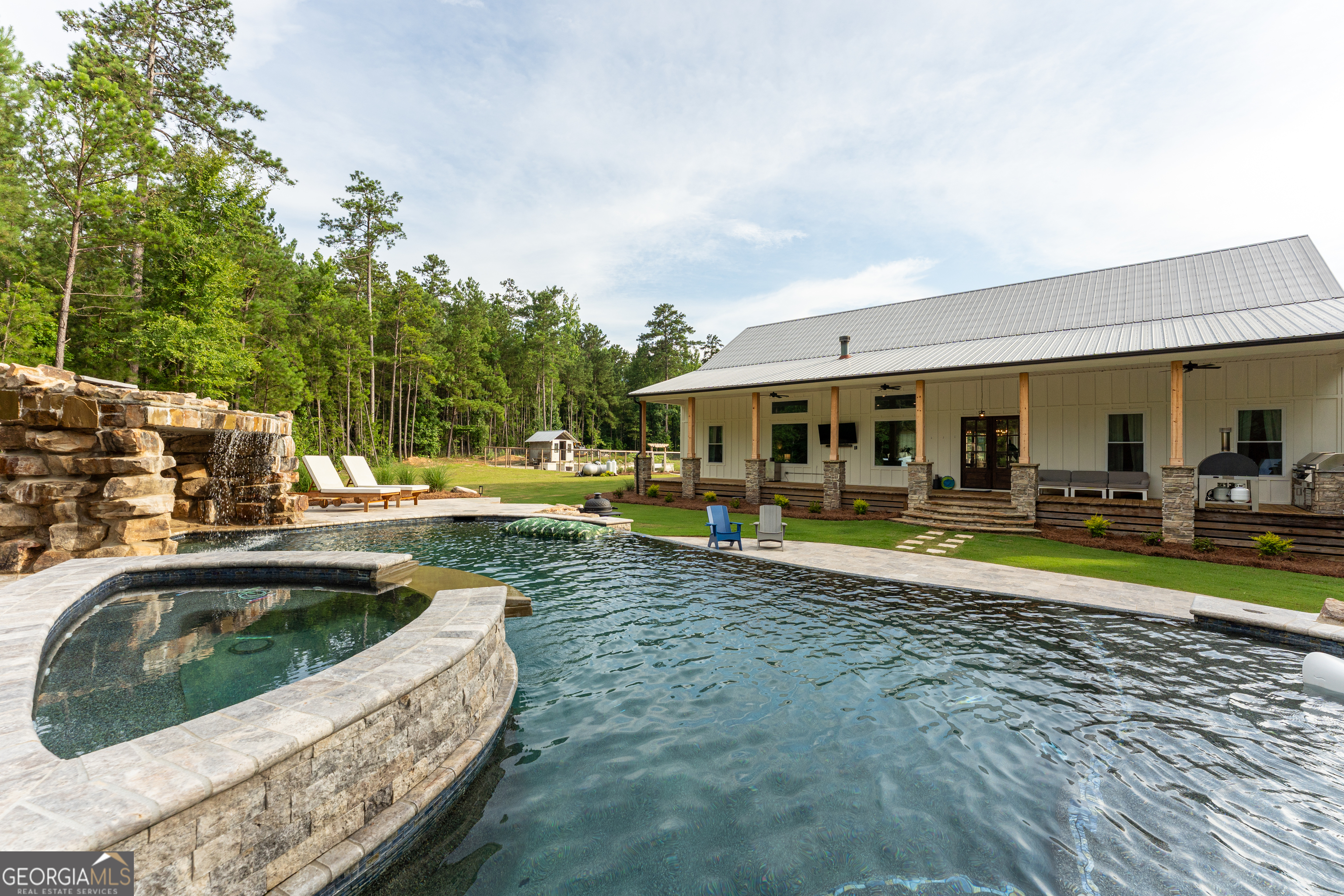 325 Scuffleboro Road