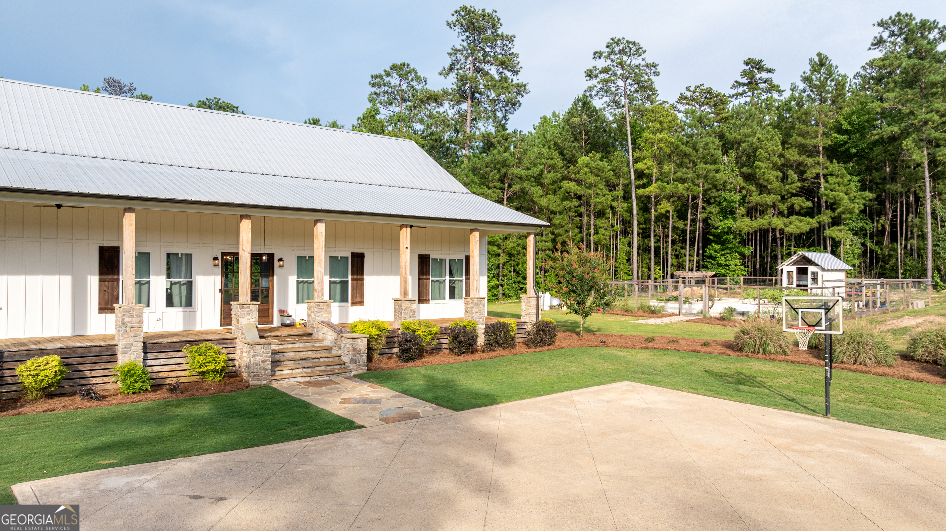 325 Scuffleboro Road