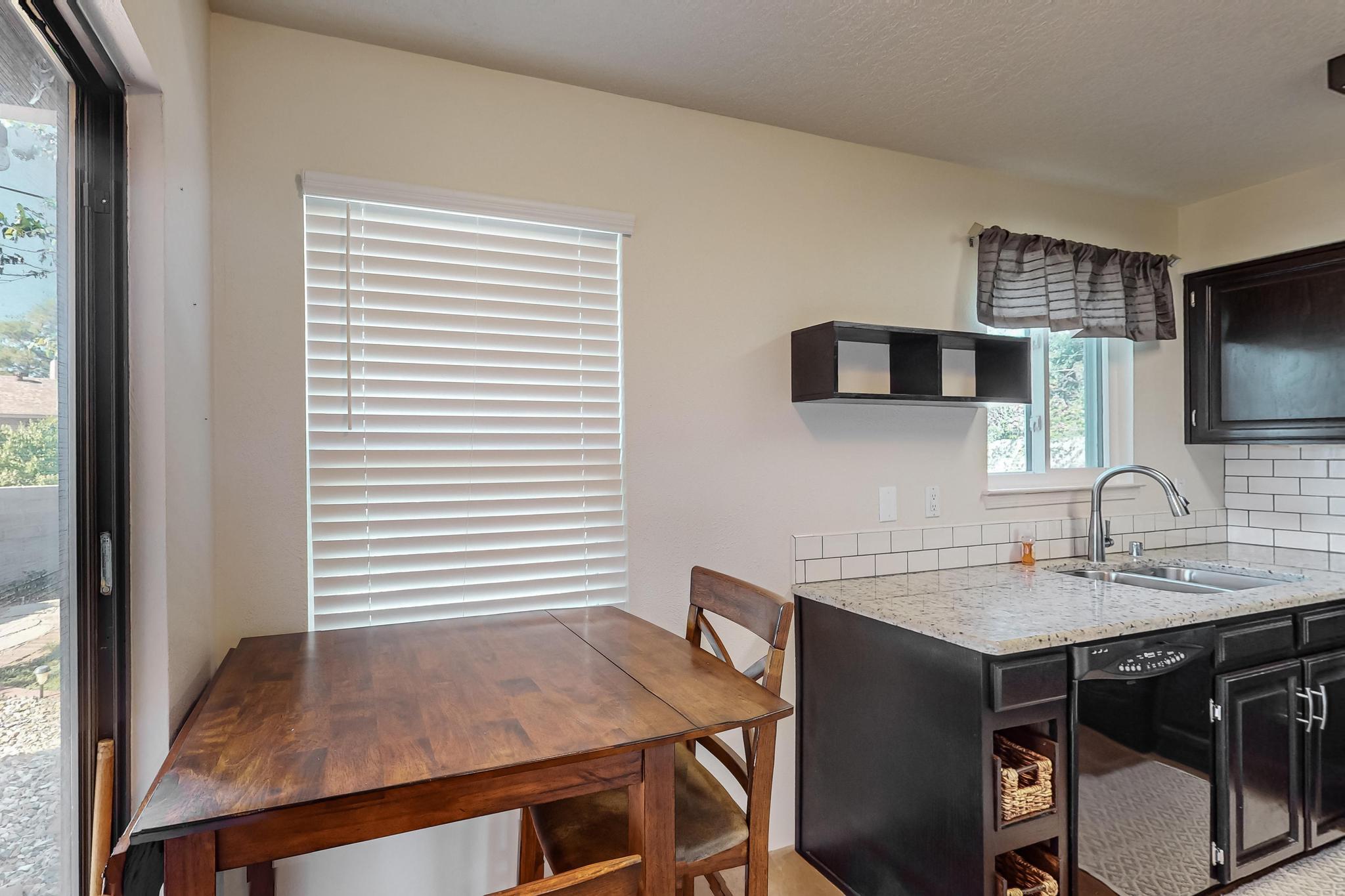 9508 Sierra Vista Court NE