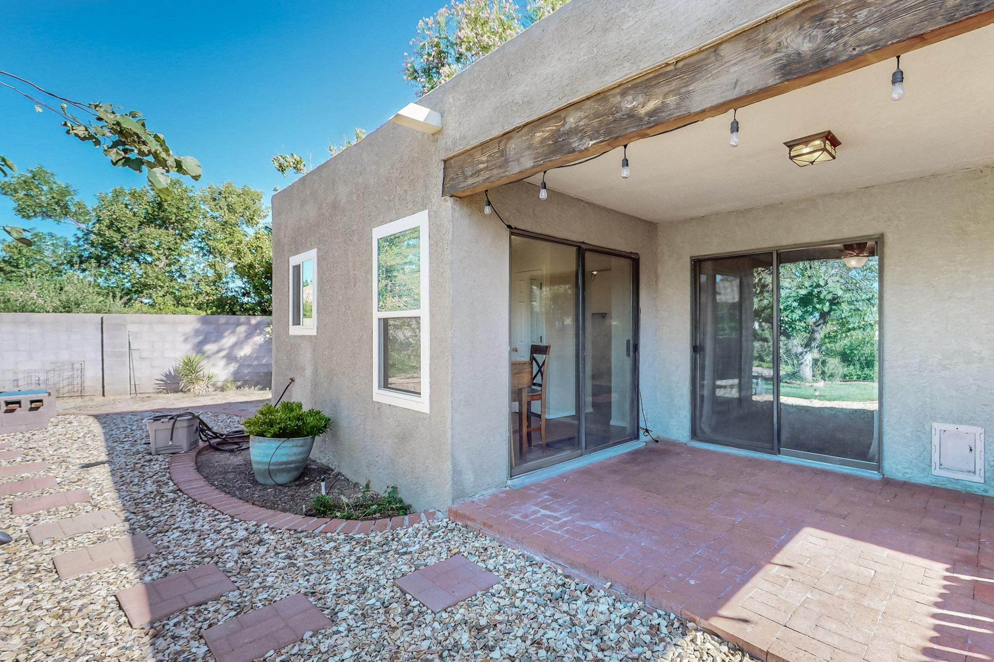 9508 Sierra Vista Court NE