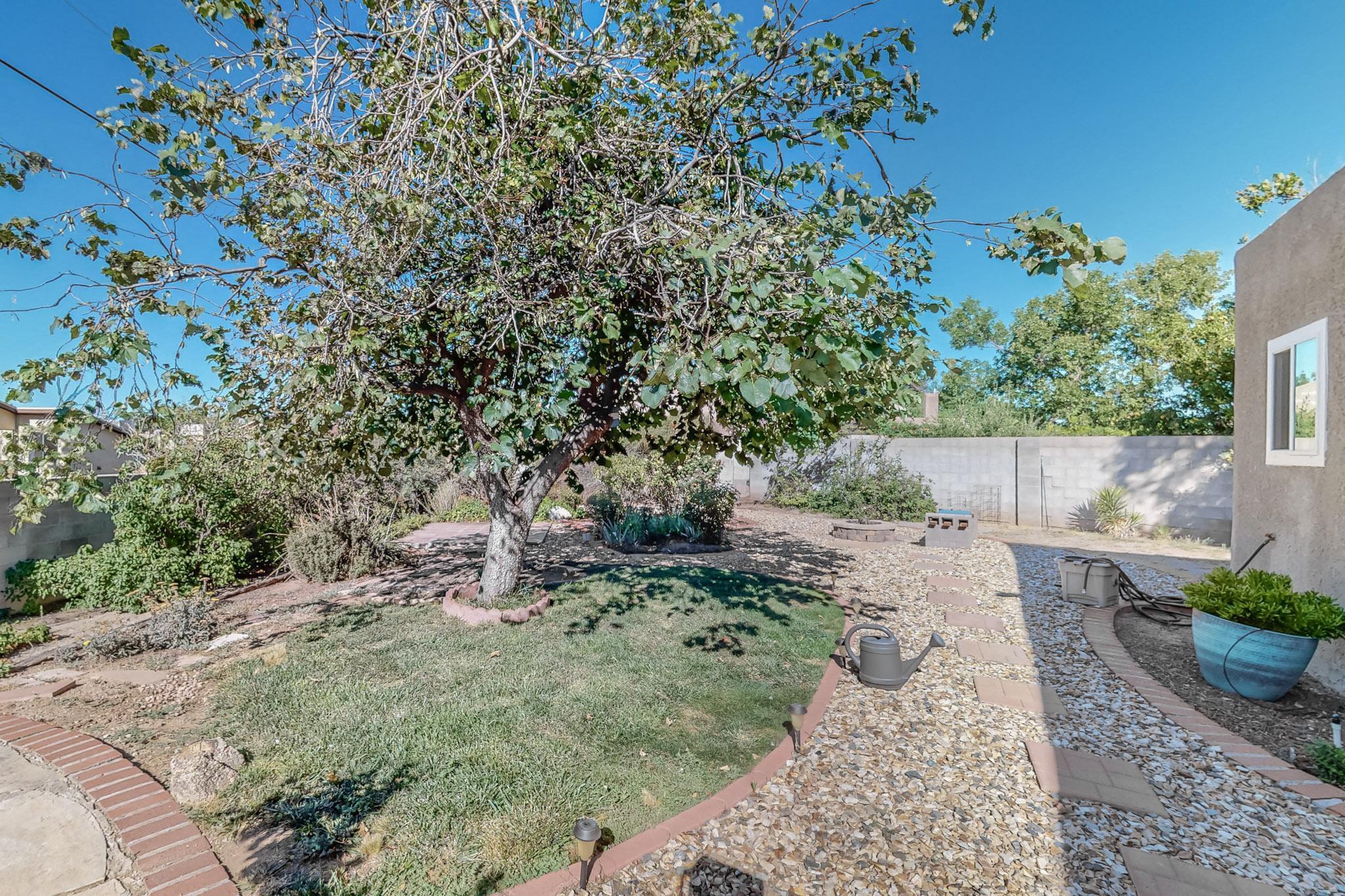 9508 Sierra Vista Court NE