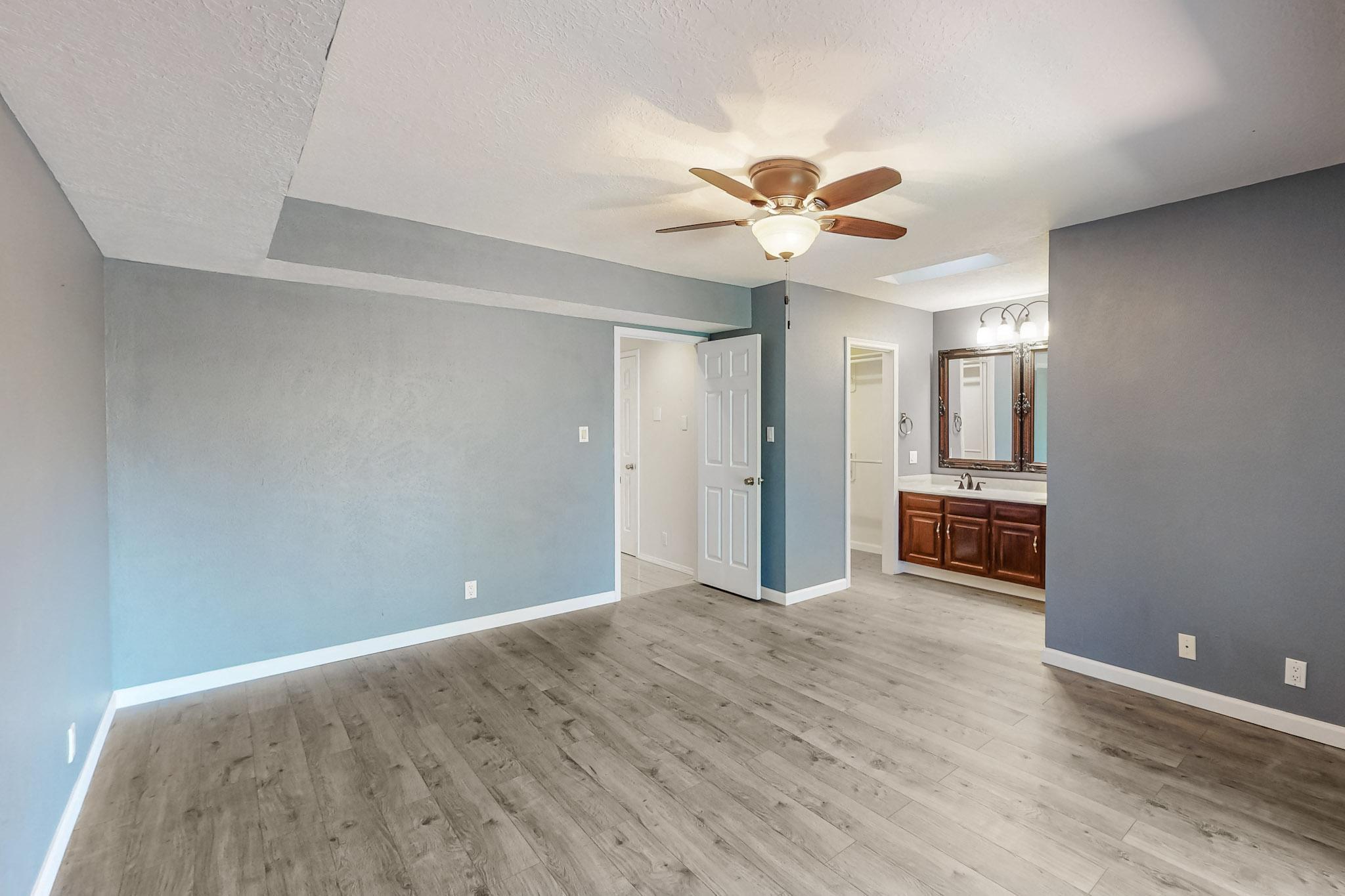9508 Sierra Vista Court NE