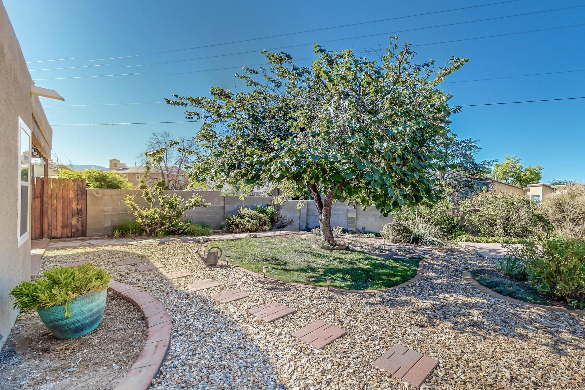 9508 Sierra Vista Court NE