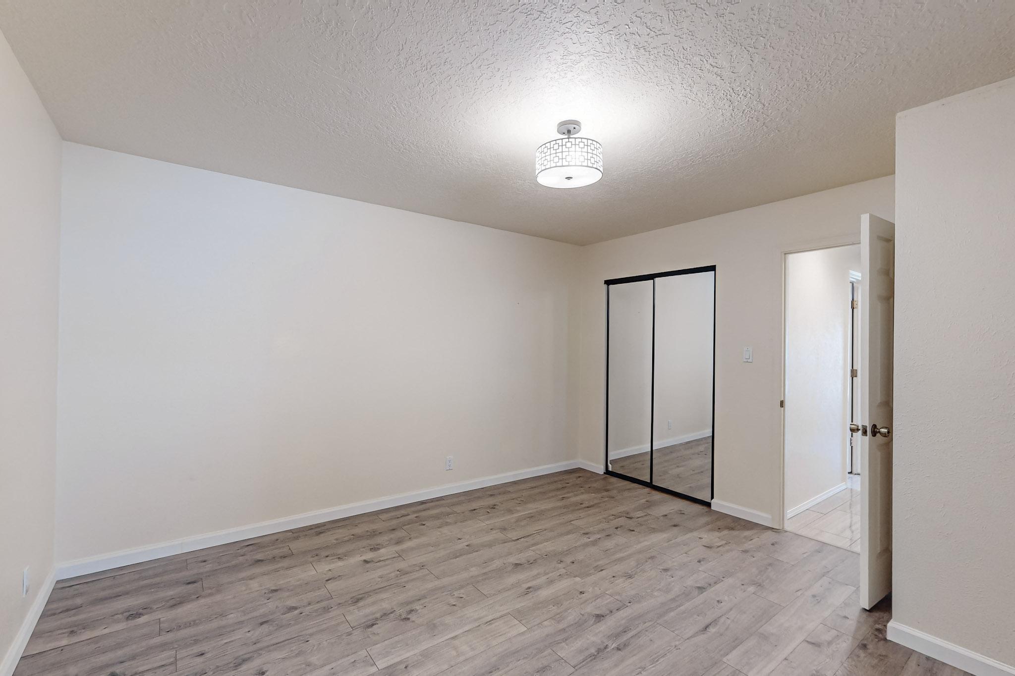 9508 Sierra Vista Court NE