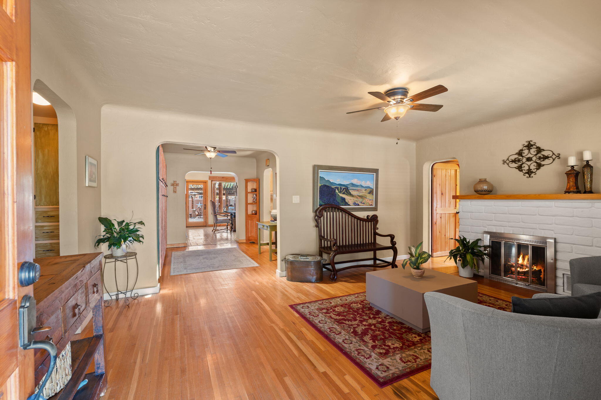 704 TYLER Road NW
