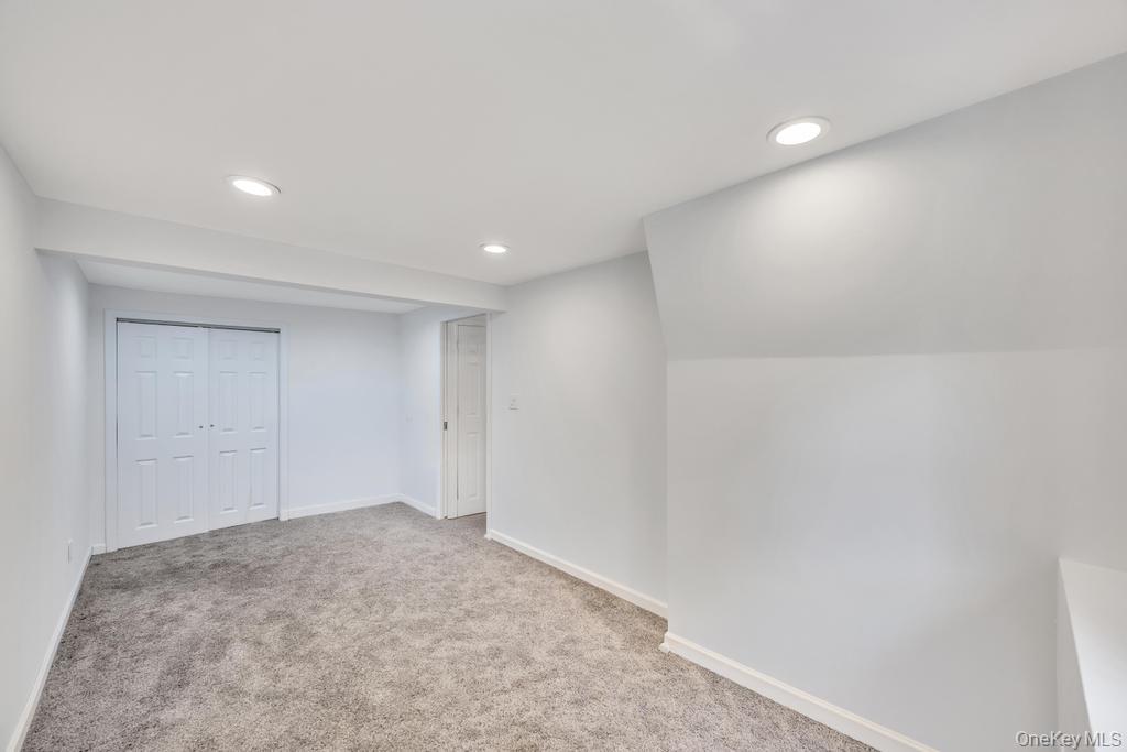 279 Haven Avenue