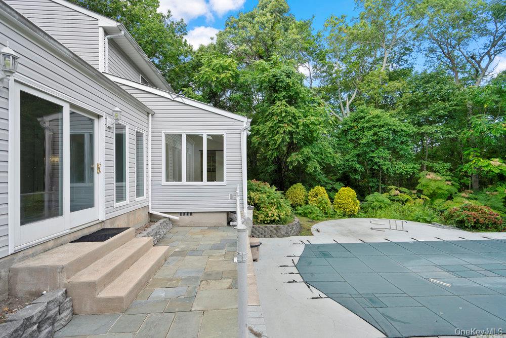 83 Shore Road