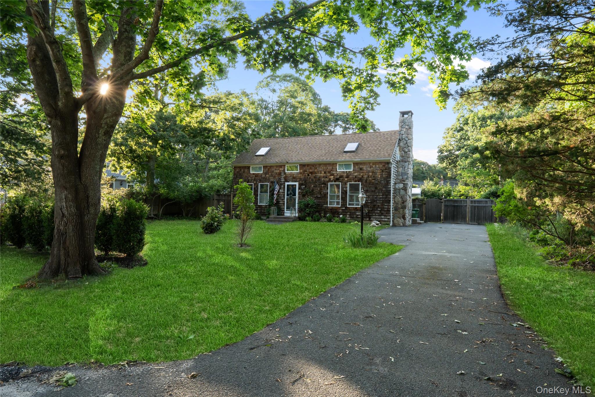 36 Argonne Road W
