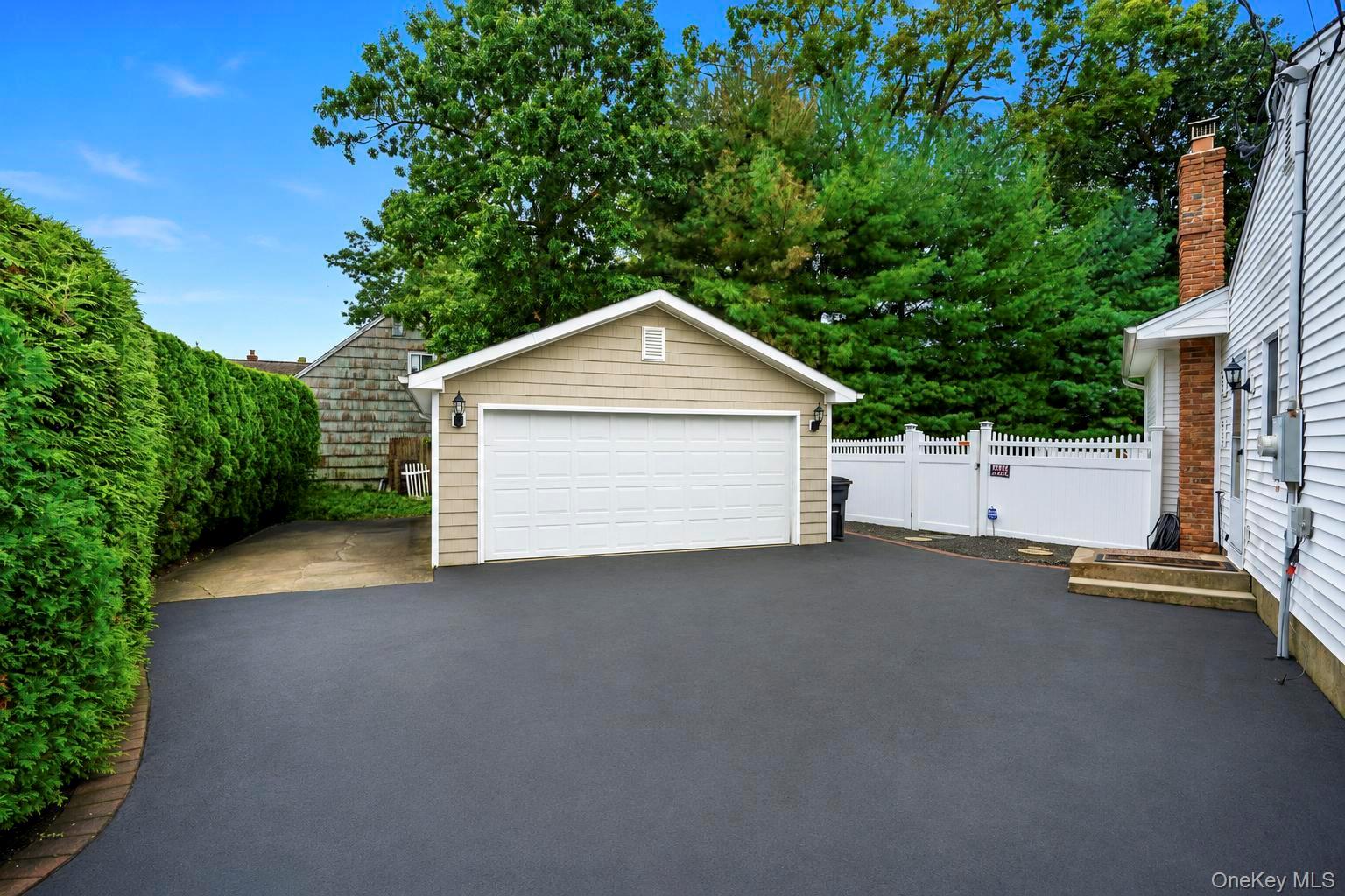 124 Bayview Drive