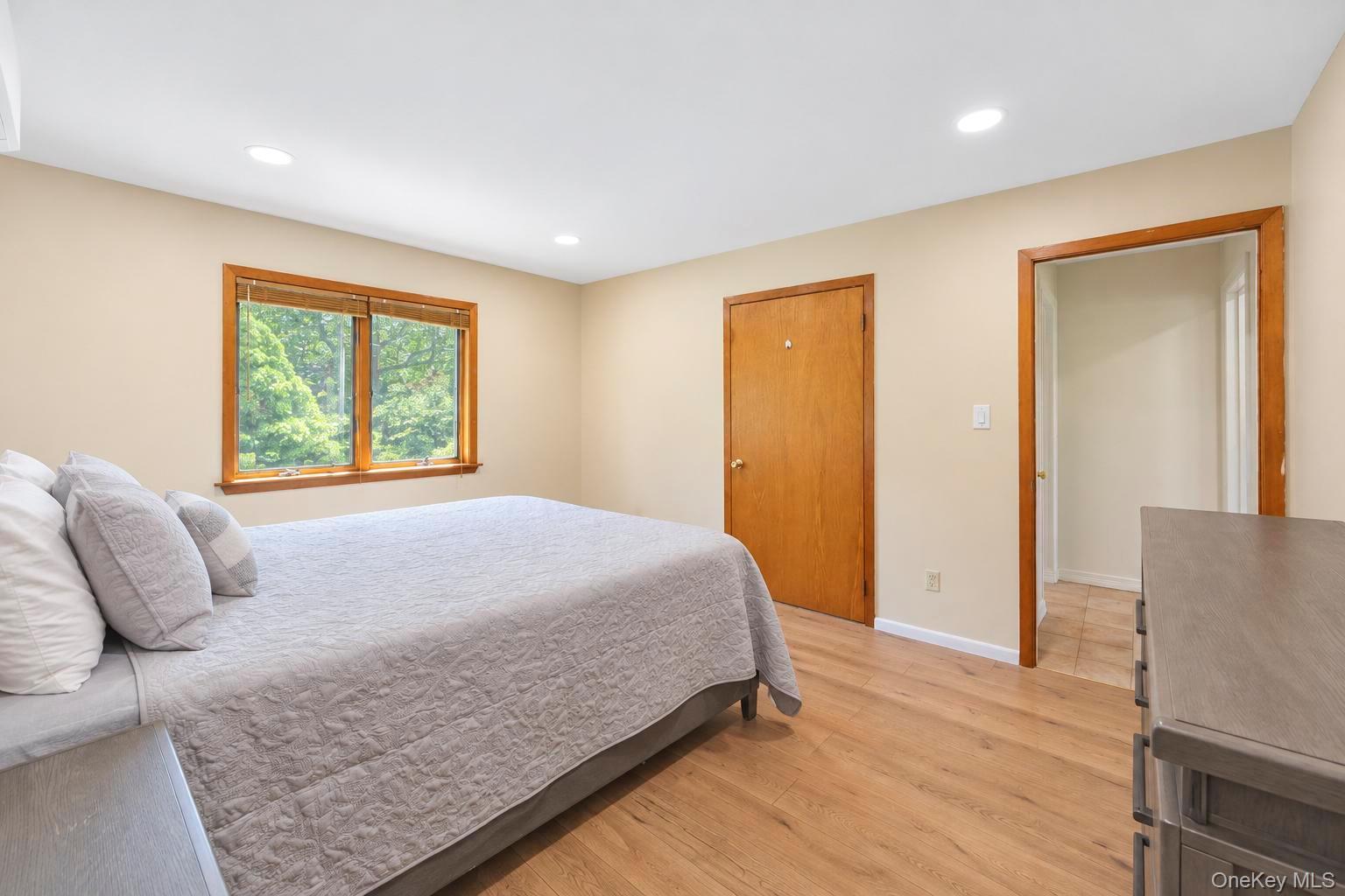 137 Ridgewood Avenue