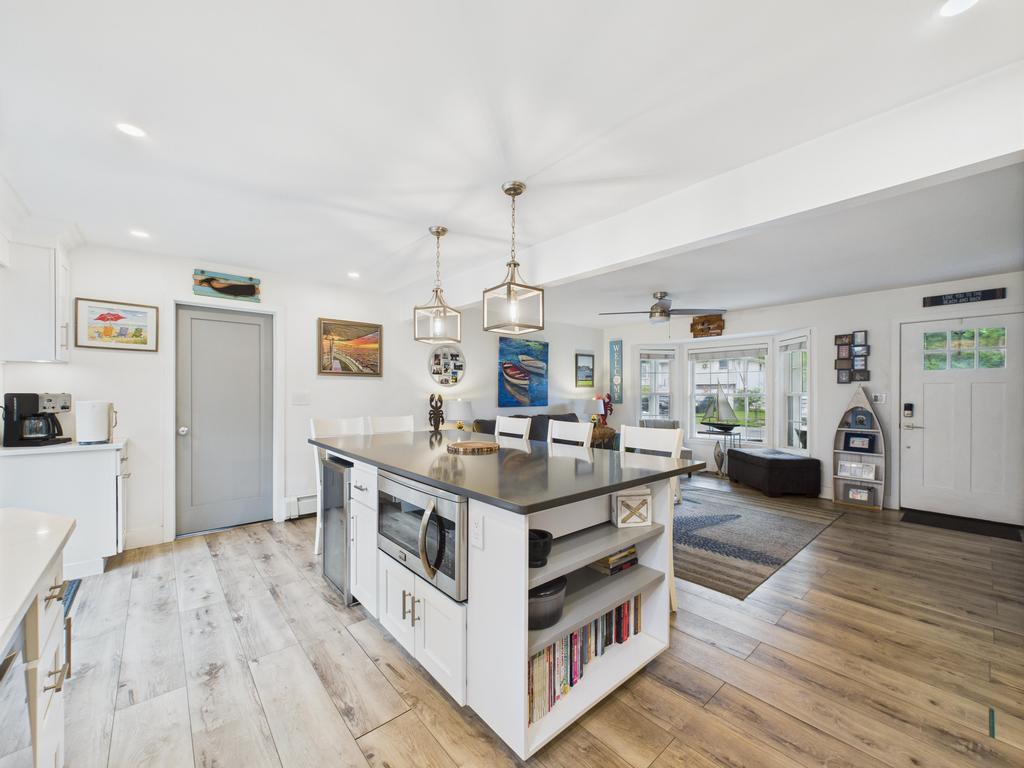 127 Connetquot Road