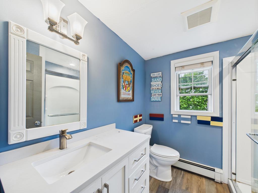 127 Connetquot Road