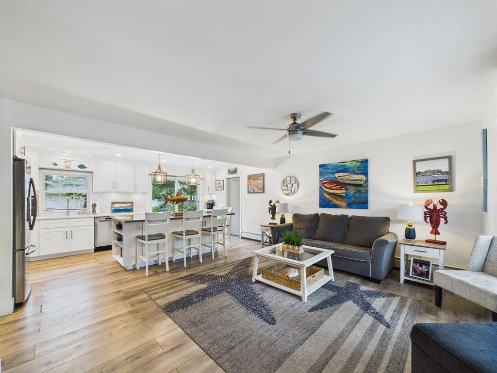 127 Connetquot Road