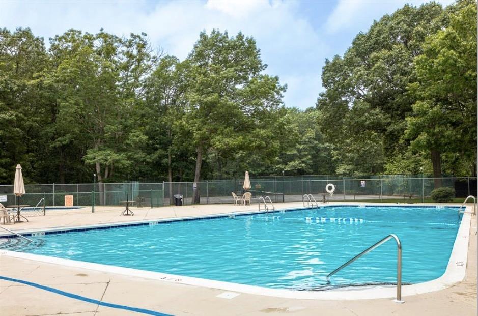 65 Sagamore Hills Drive