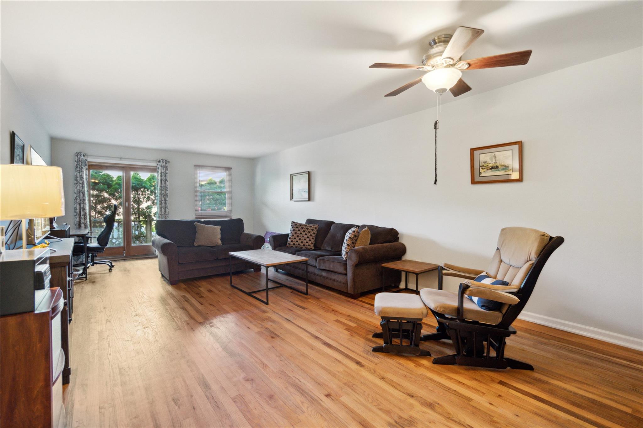4428 Wilshire Lane Unit: J28
