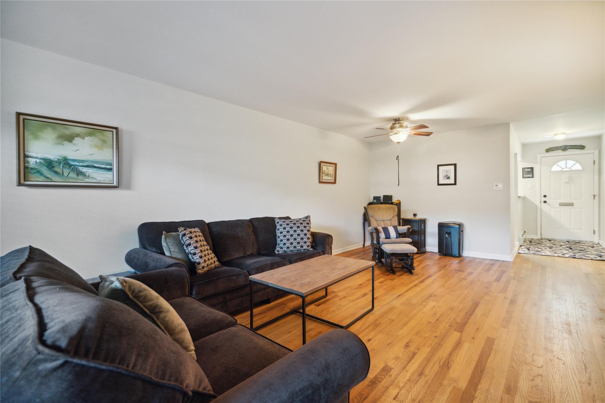 4428 Wilshire Lane Unit: J28