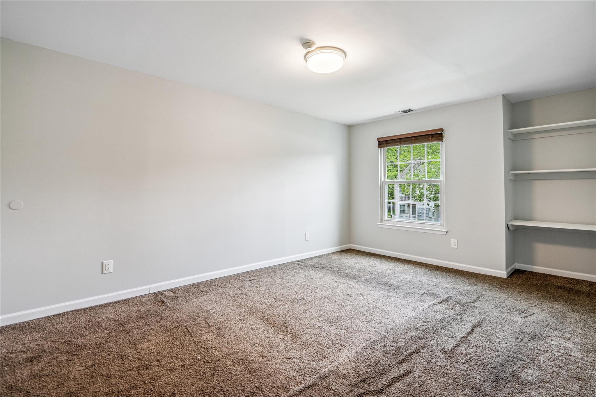 372 Artist Lake Drive