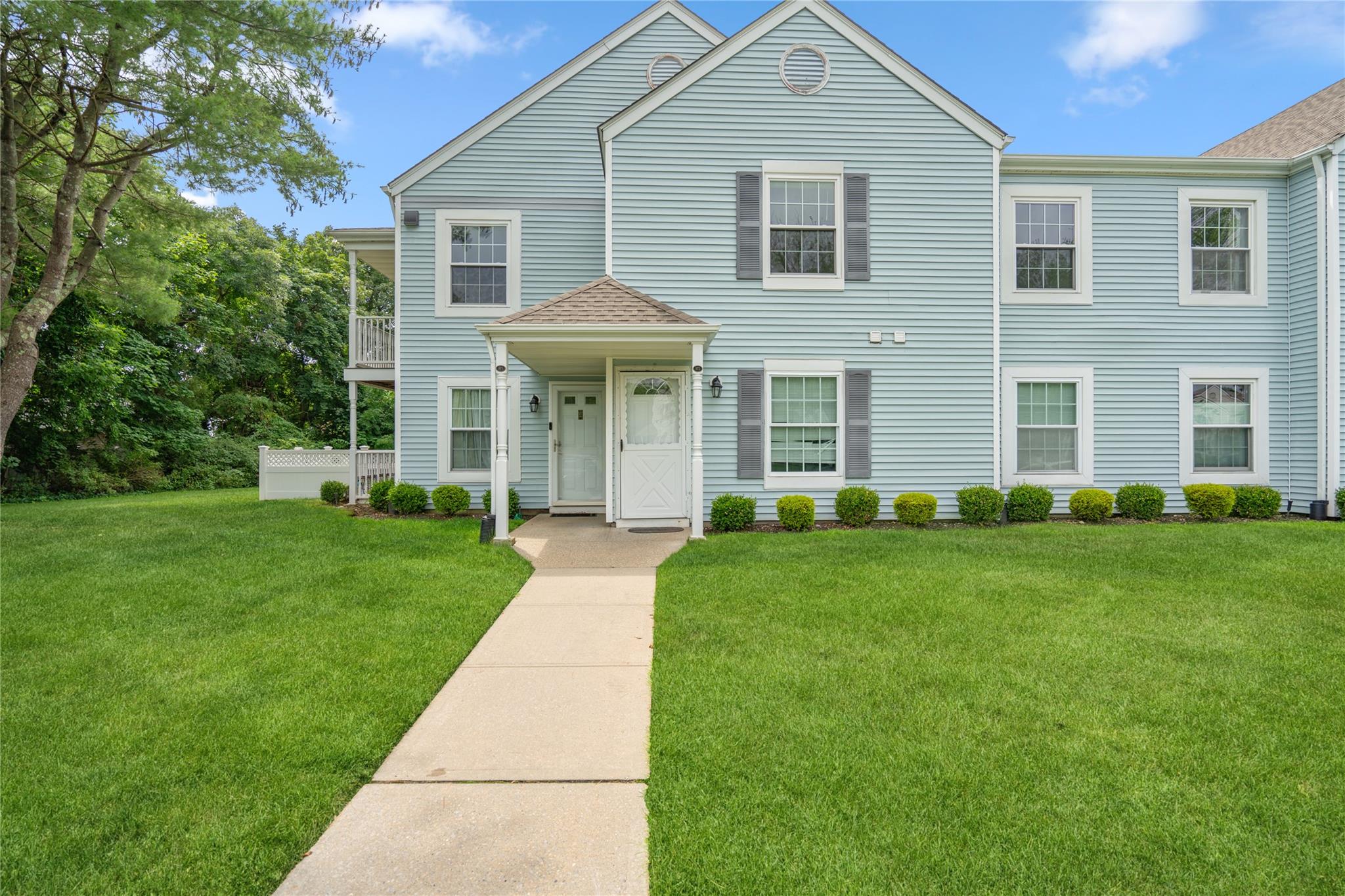 372 Artist Lake Drive