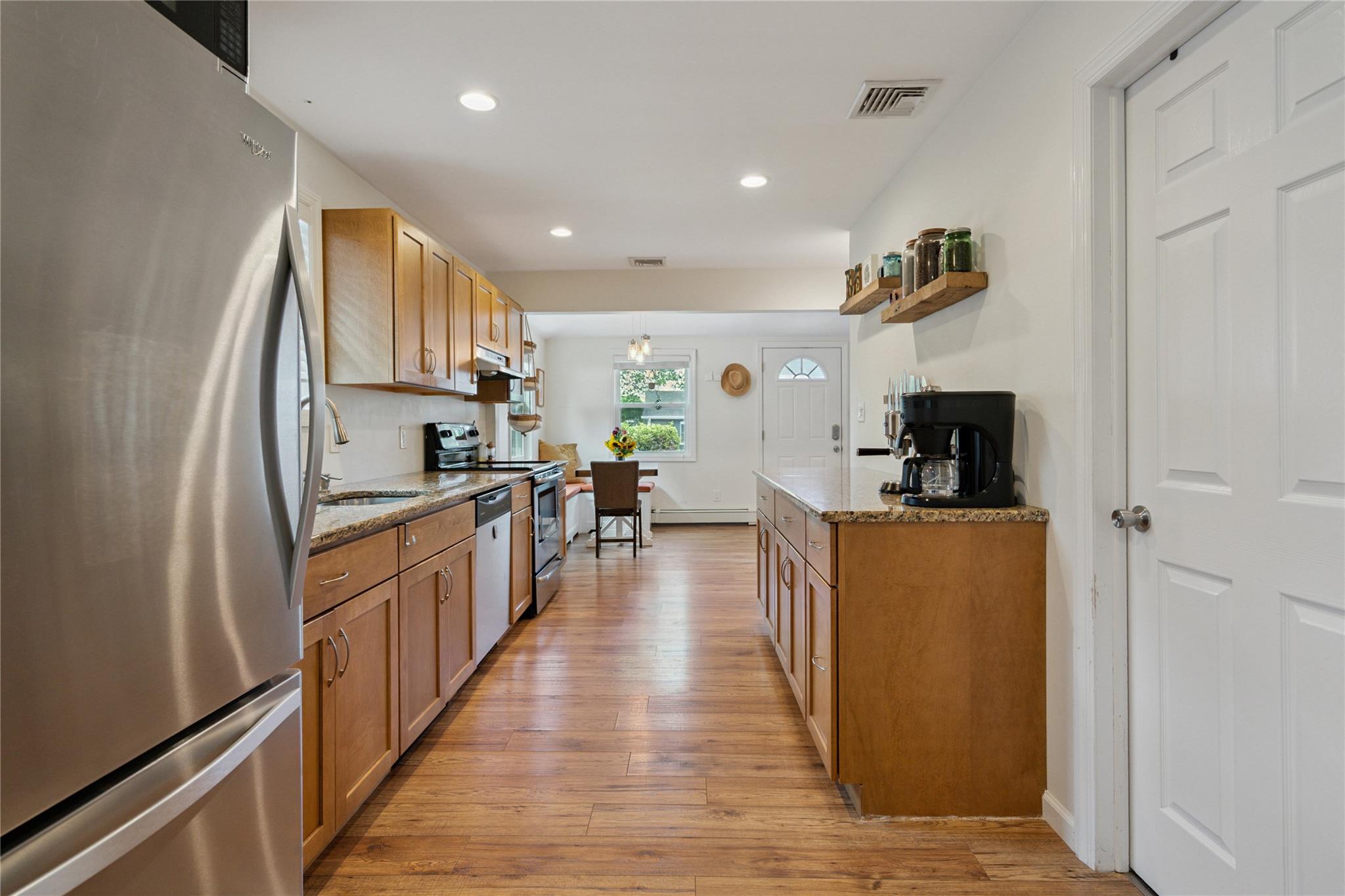 25 Woodycrest Drive
