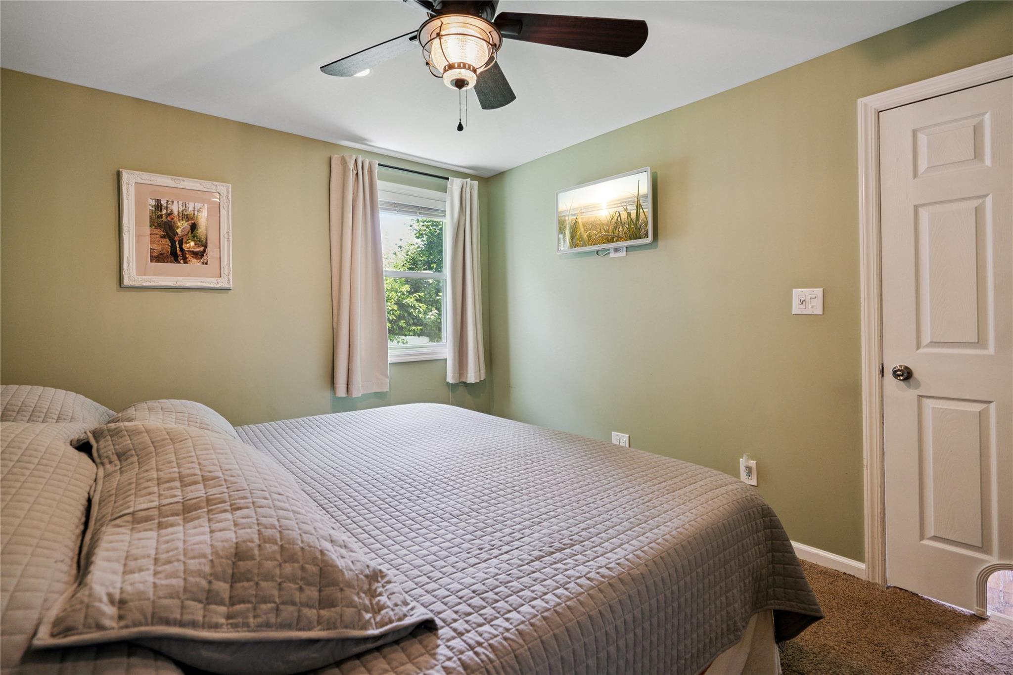 25 Woodycrest Drive