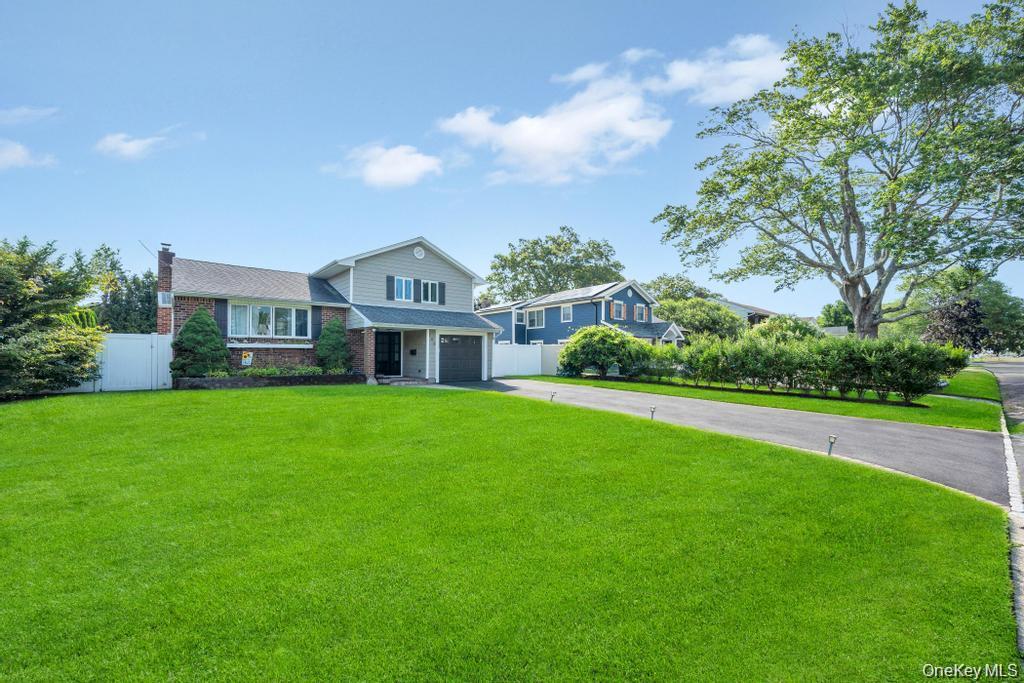103 Simmons Drive