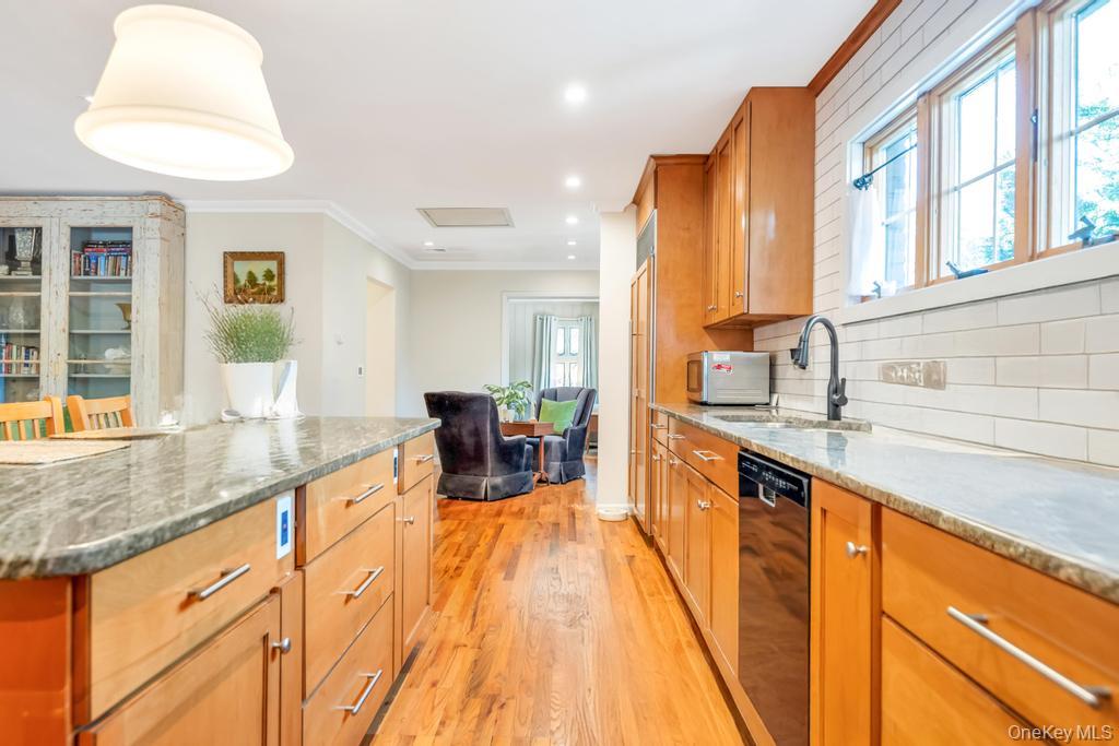 386 Mill Road