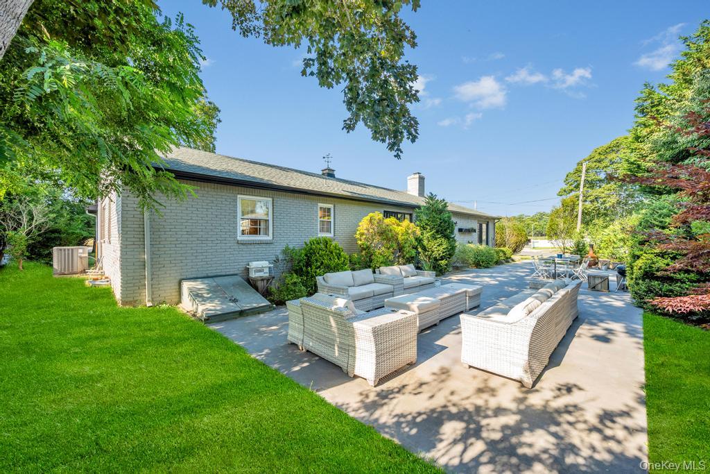386 Mill Road