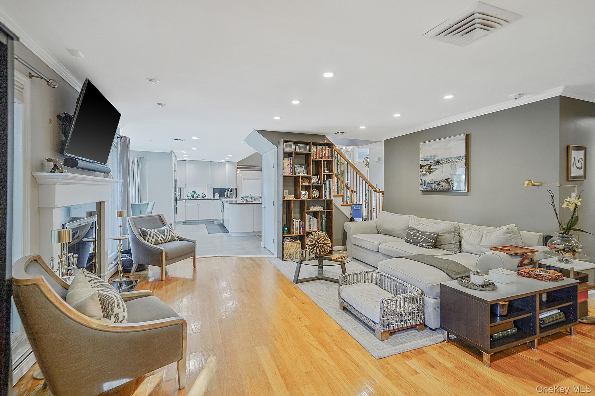 84 McCulloch Drive